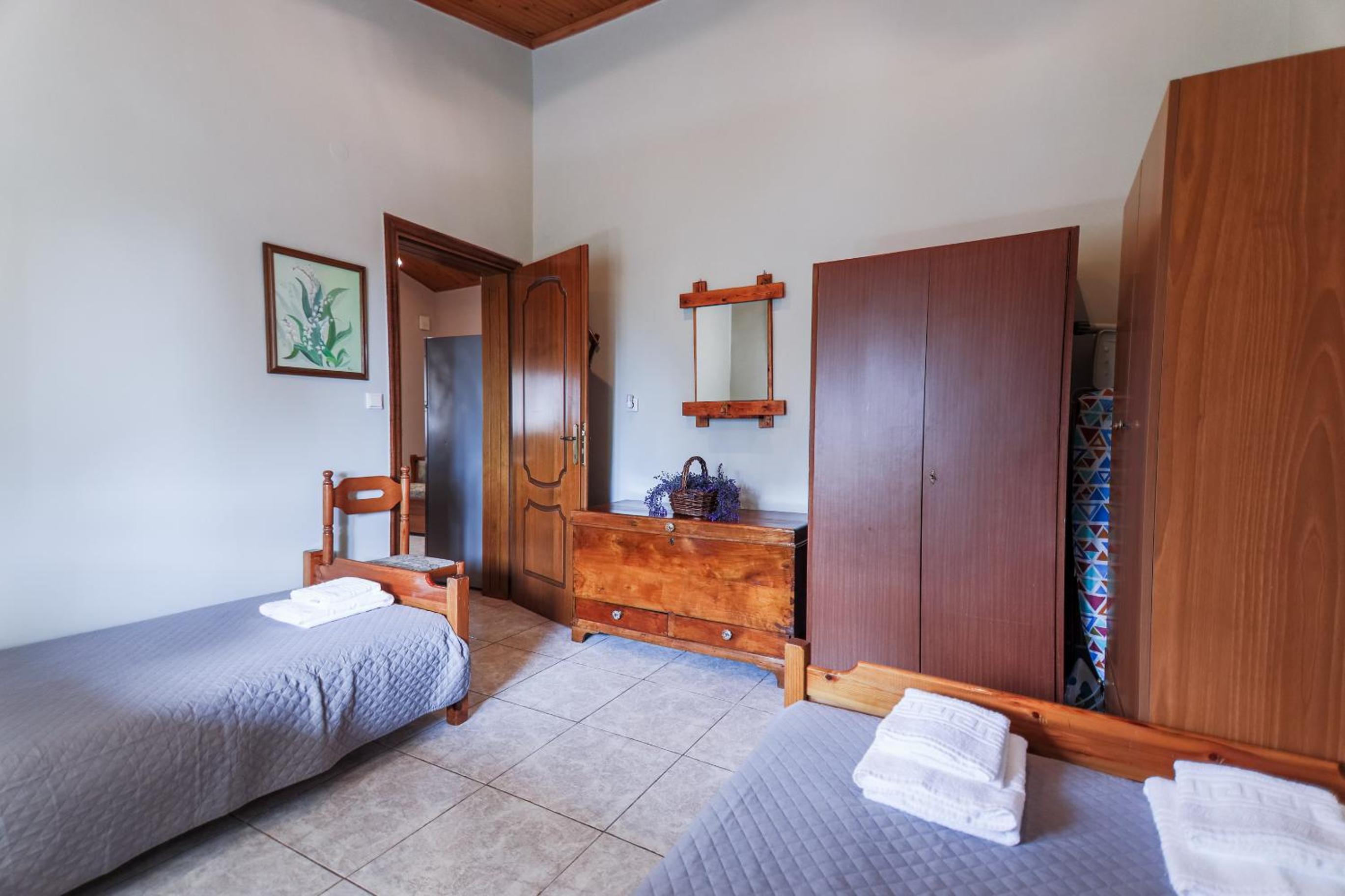 Two-Bedroom House photo 3