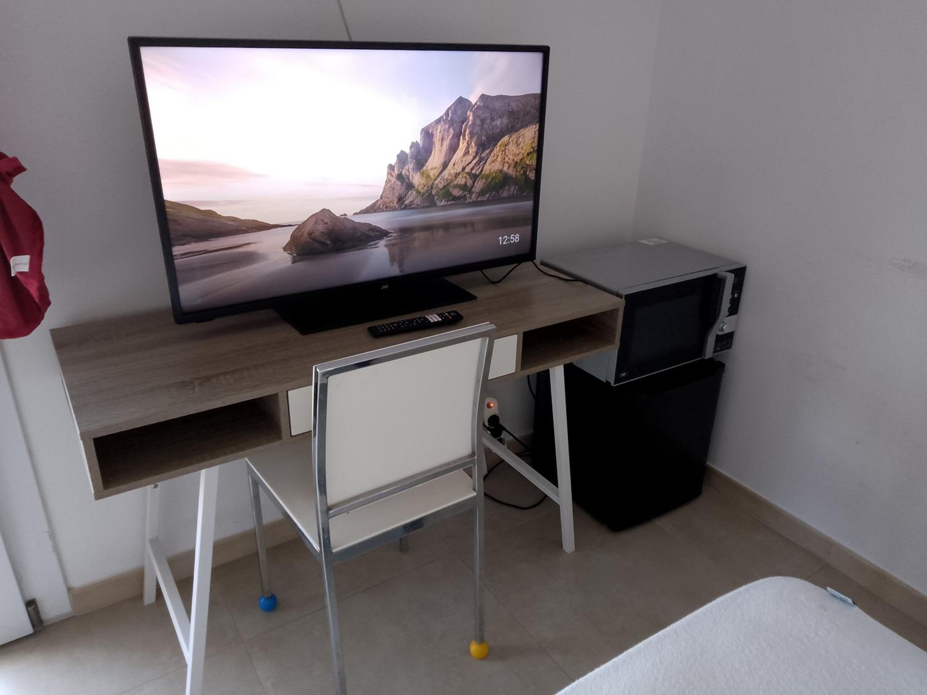 Large Double or Twin Room