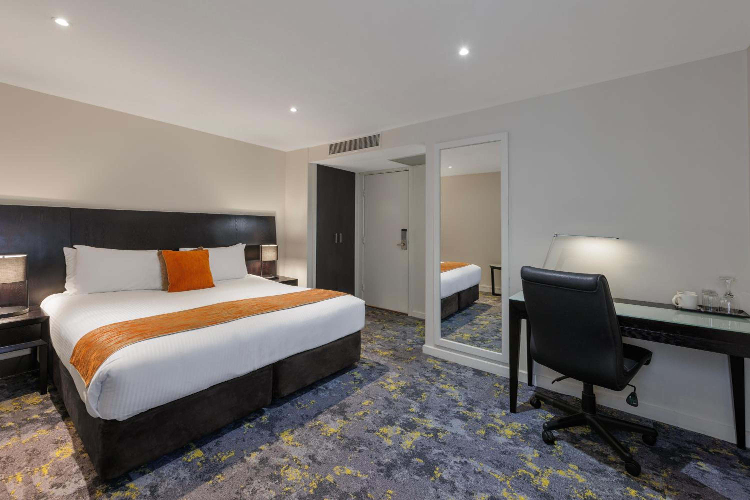 Classic King Room - Photo 1