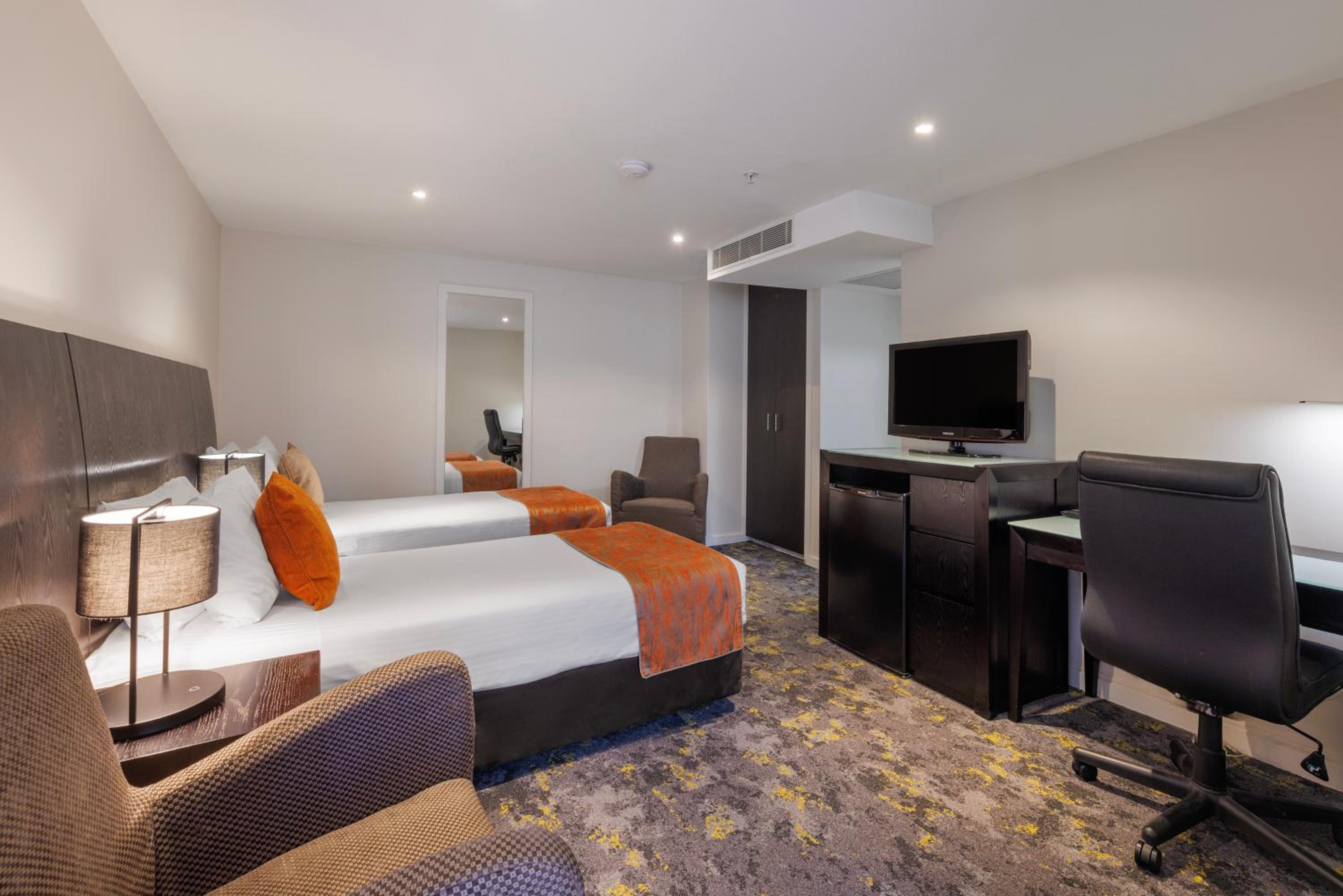 Classic King Room - Photo 3