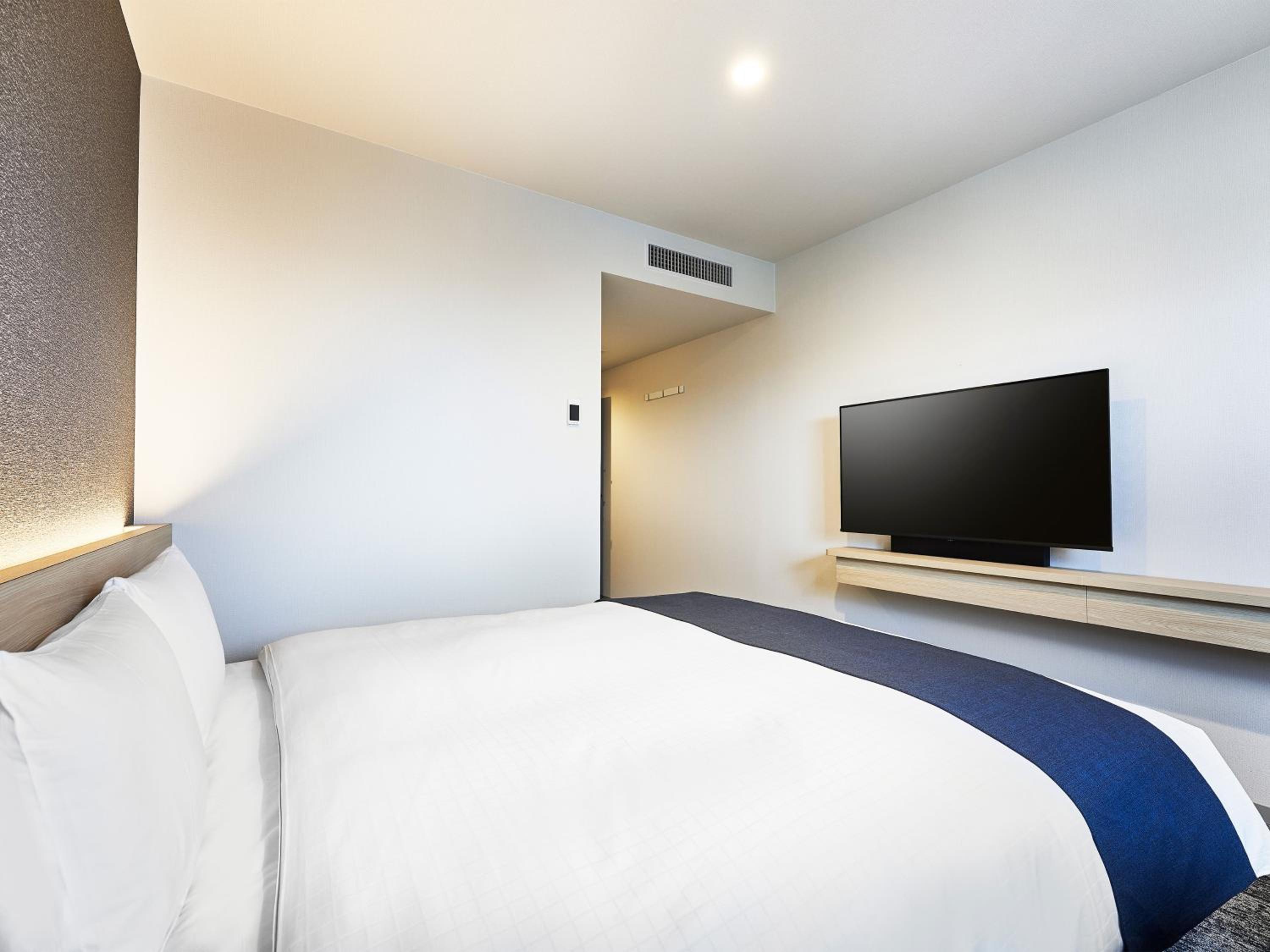 Deluxe Double Room  - Smoking - Photo 8