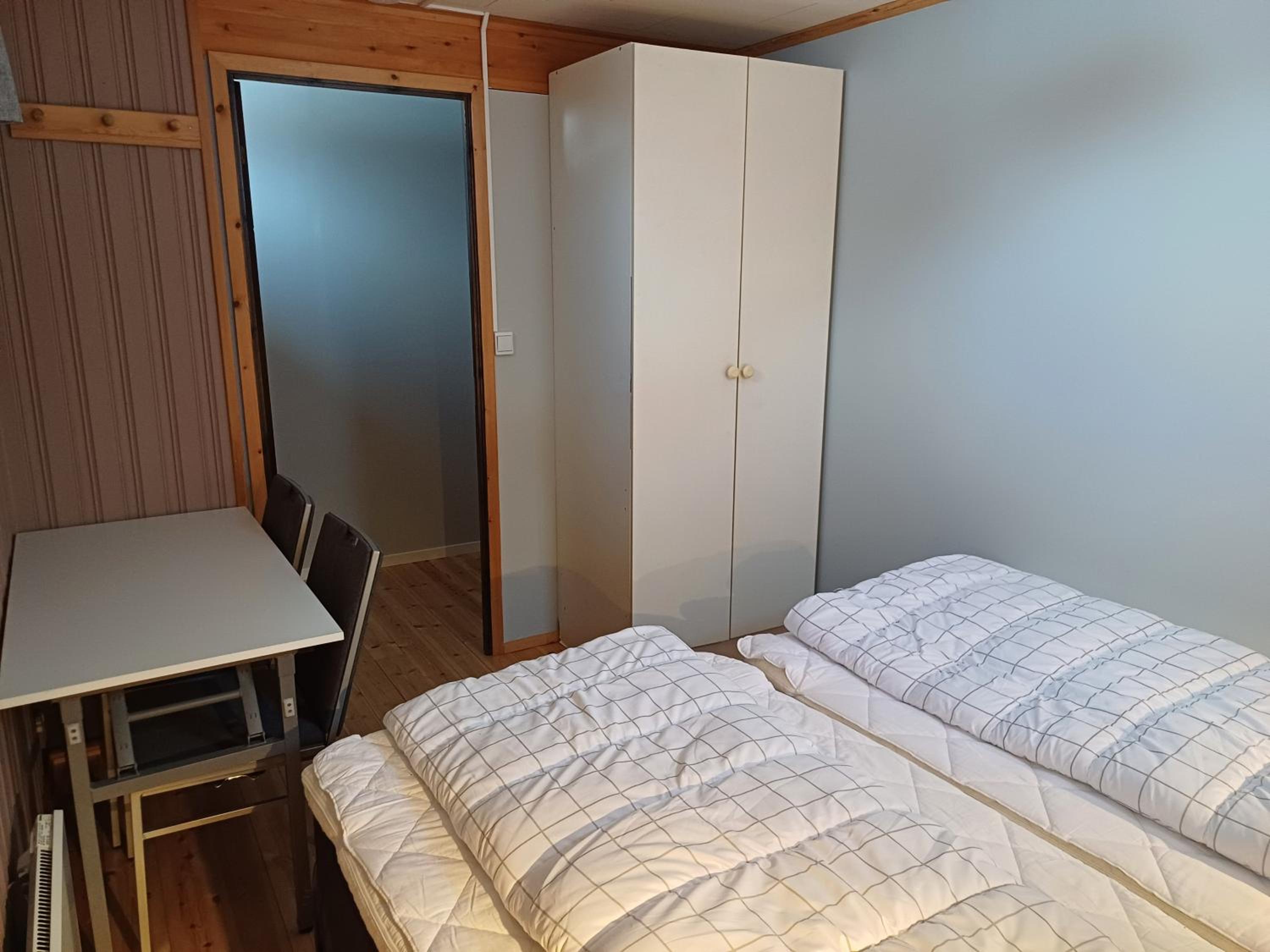 Twin Room With Shared Bathroom photo 1
