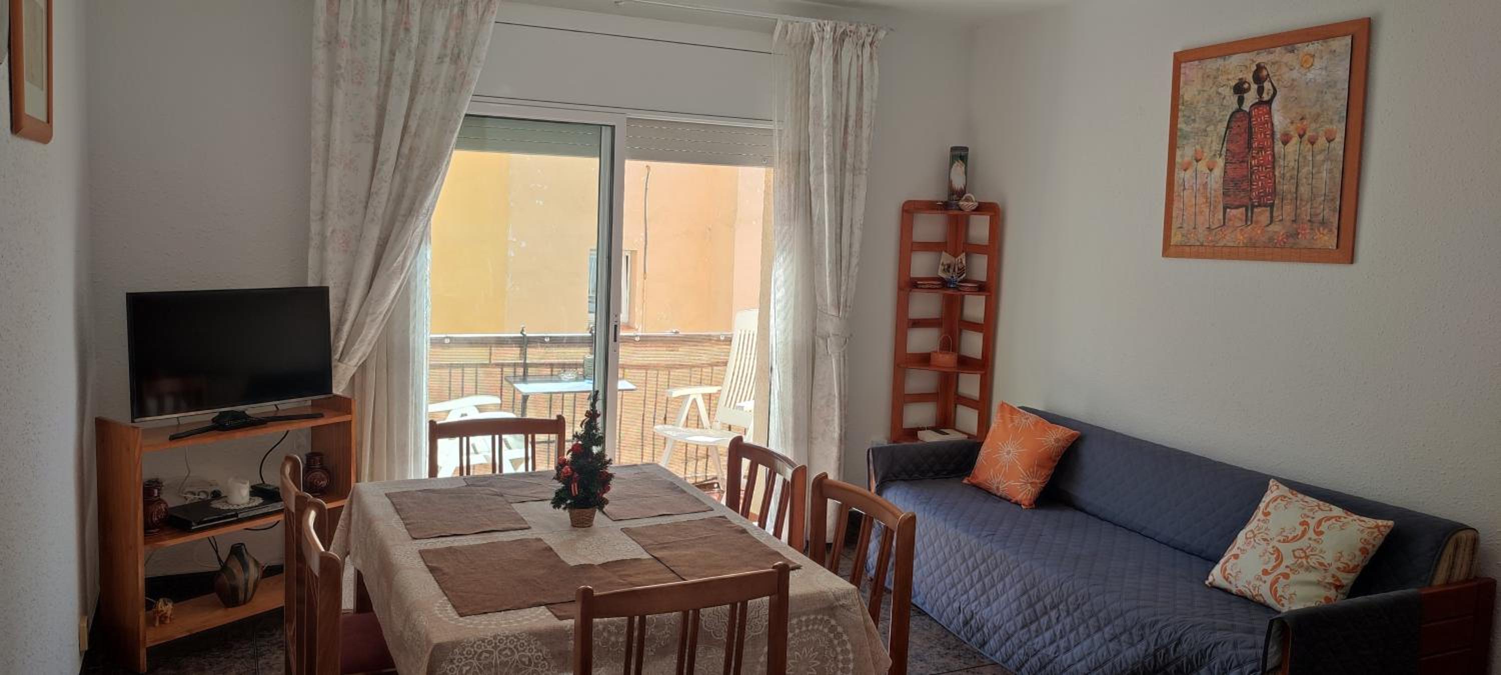 Apartamento con Balcón