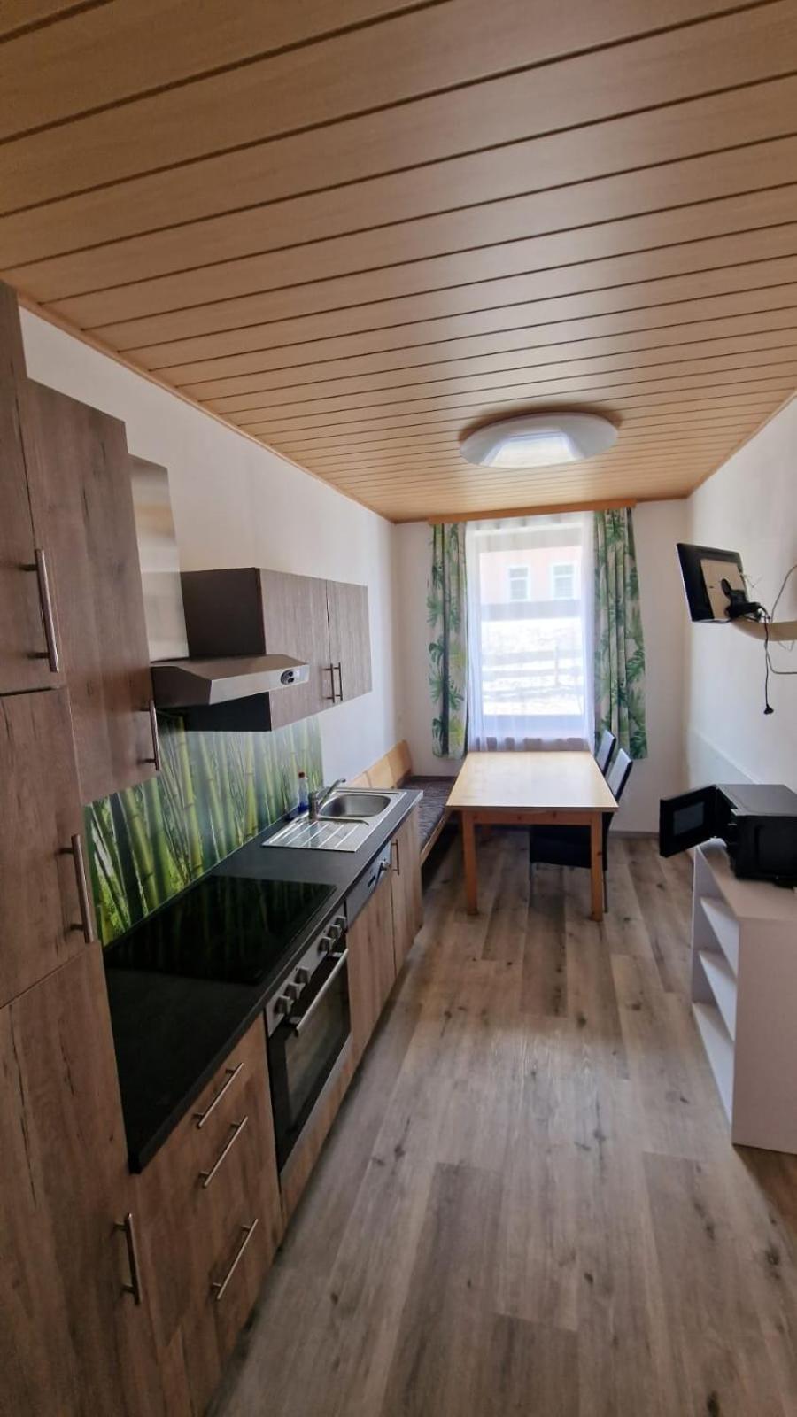 Two-Bedroom Apartment with Mountain View photo 2
