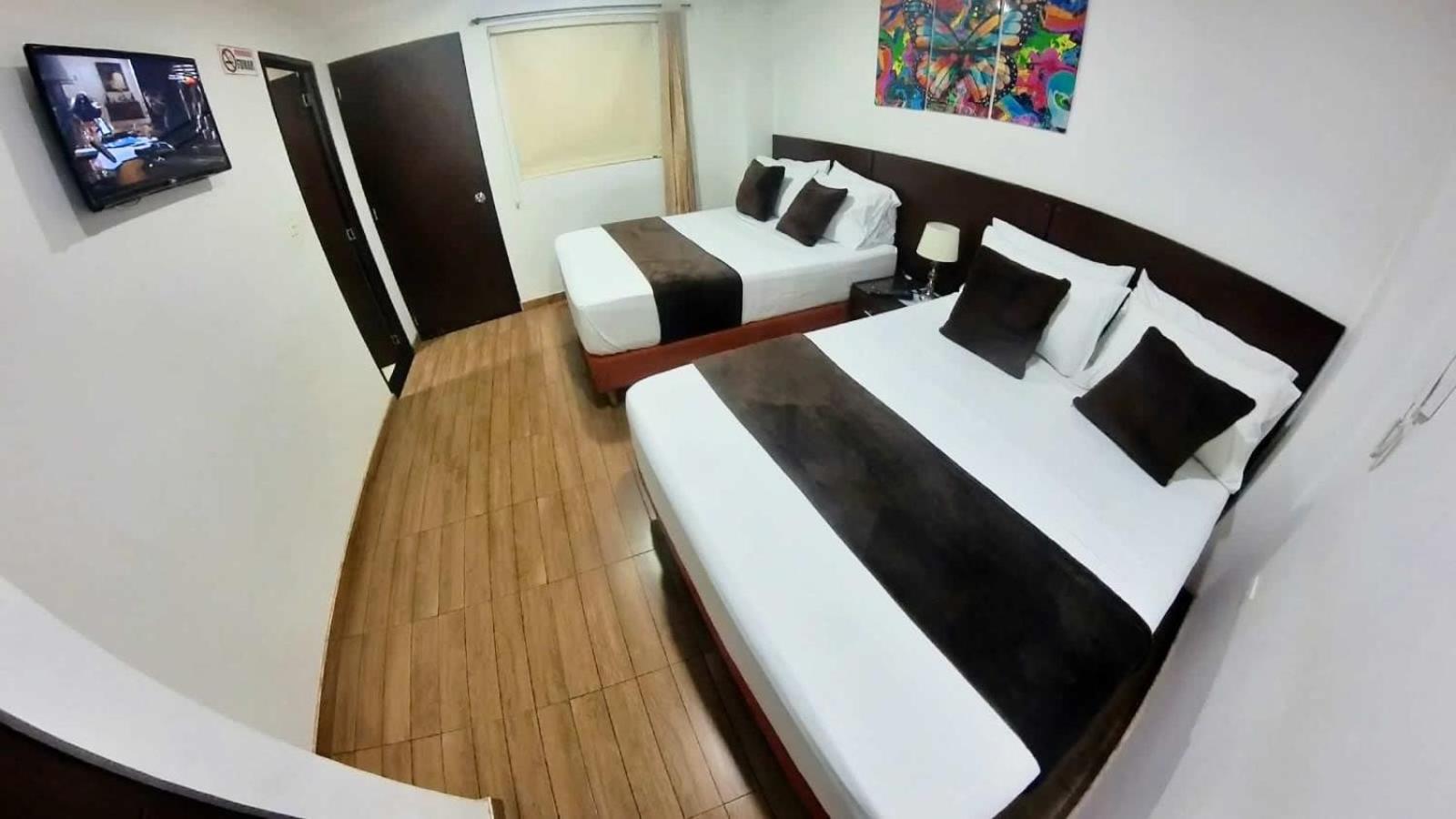 Double Room with Two Double Beds photo 2