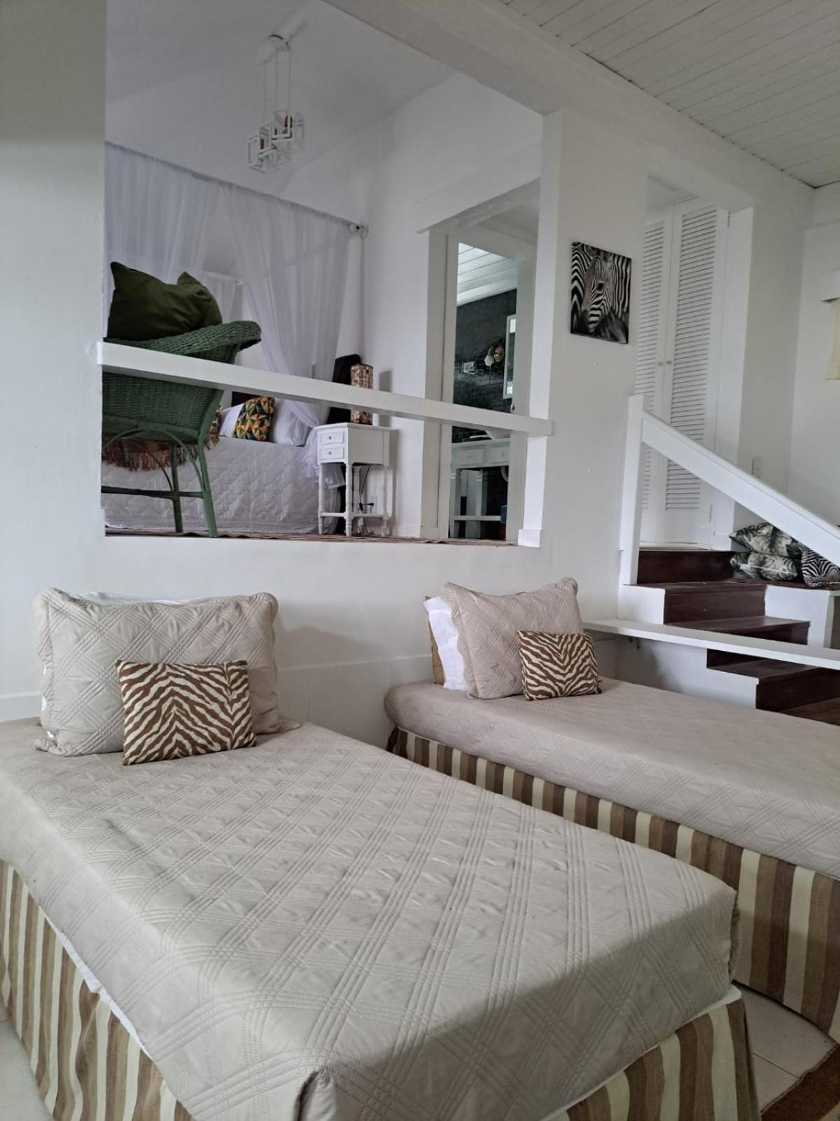 Master Family Suite with Spa Bath