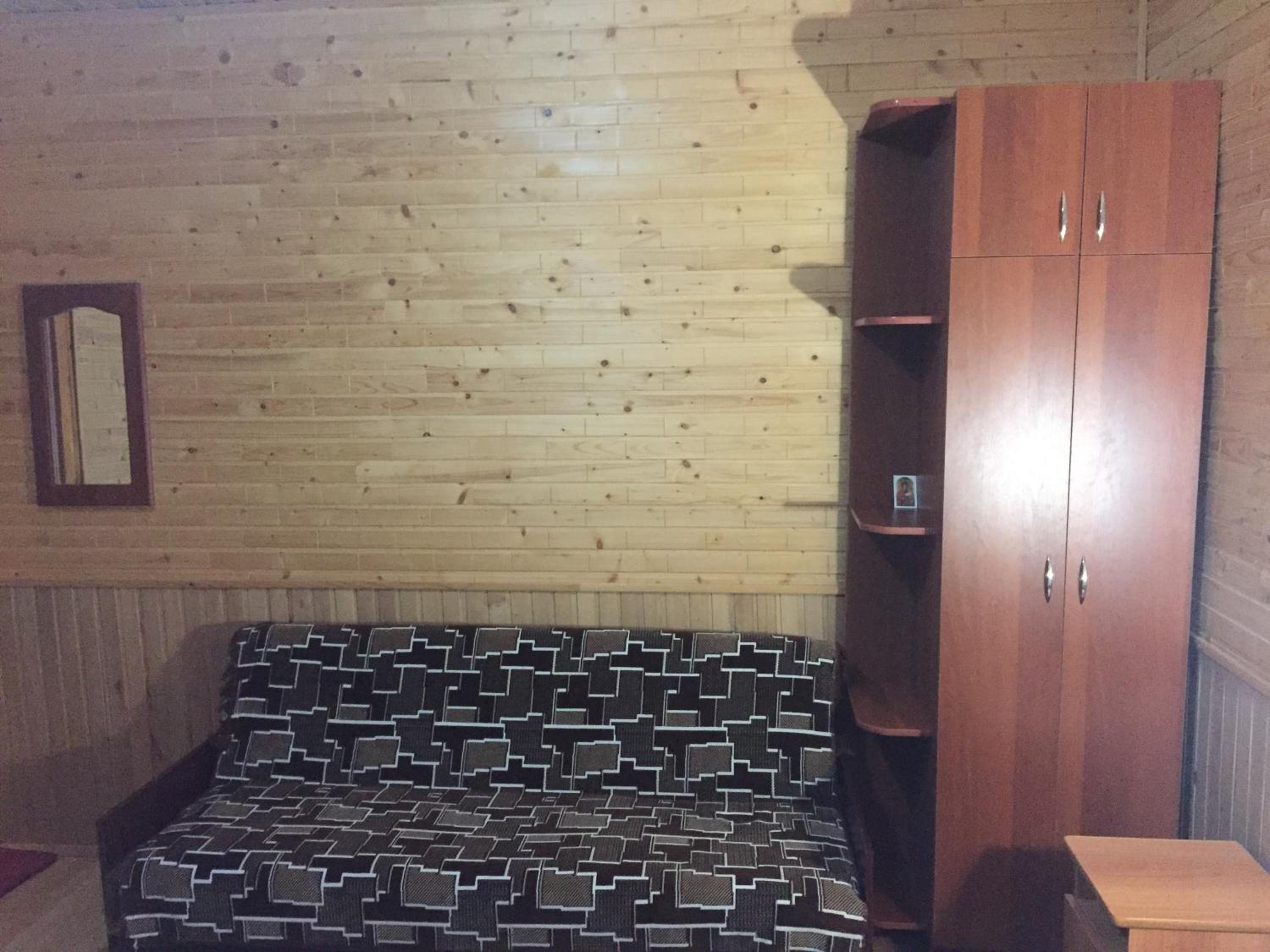 Twin Room with Shared Bathroom photo 3