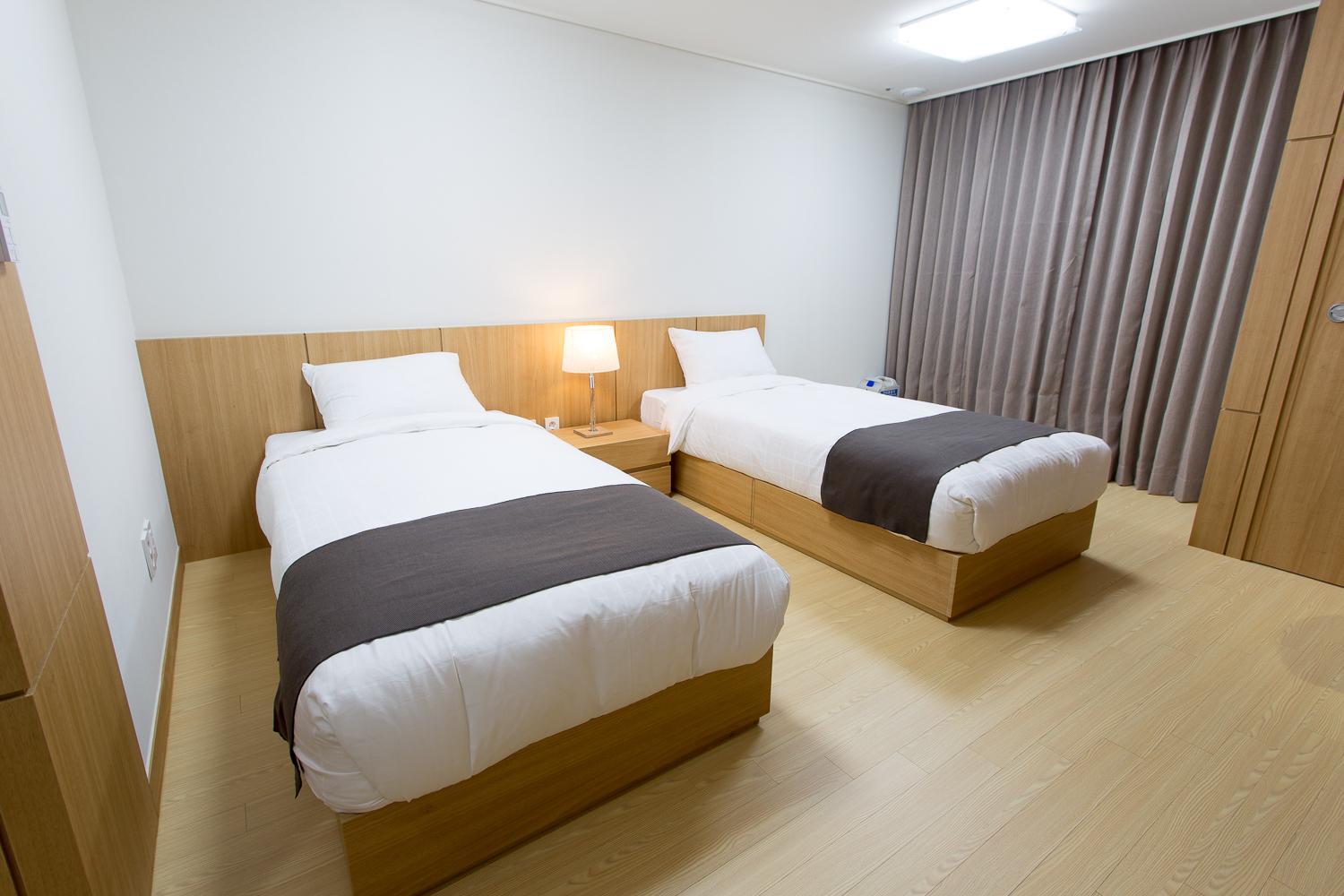 Deluxe Twin Room photo 3
