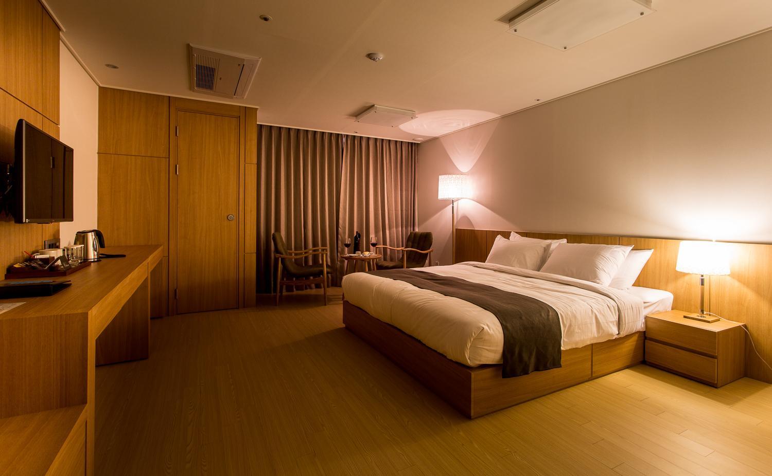 Royal Suite photo 2