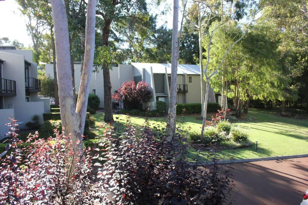 Two-Bedroom House photo 3