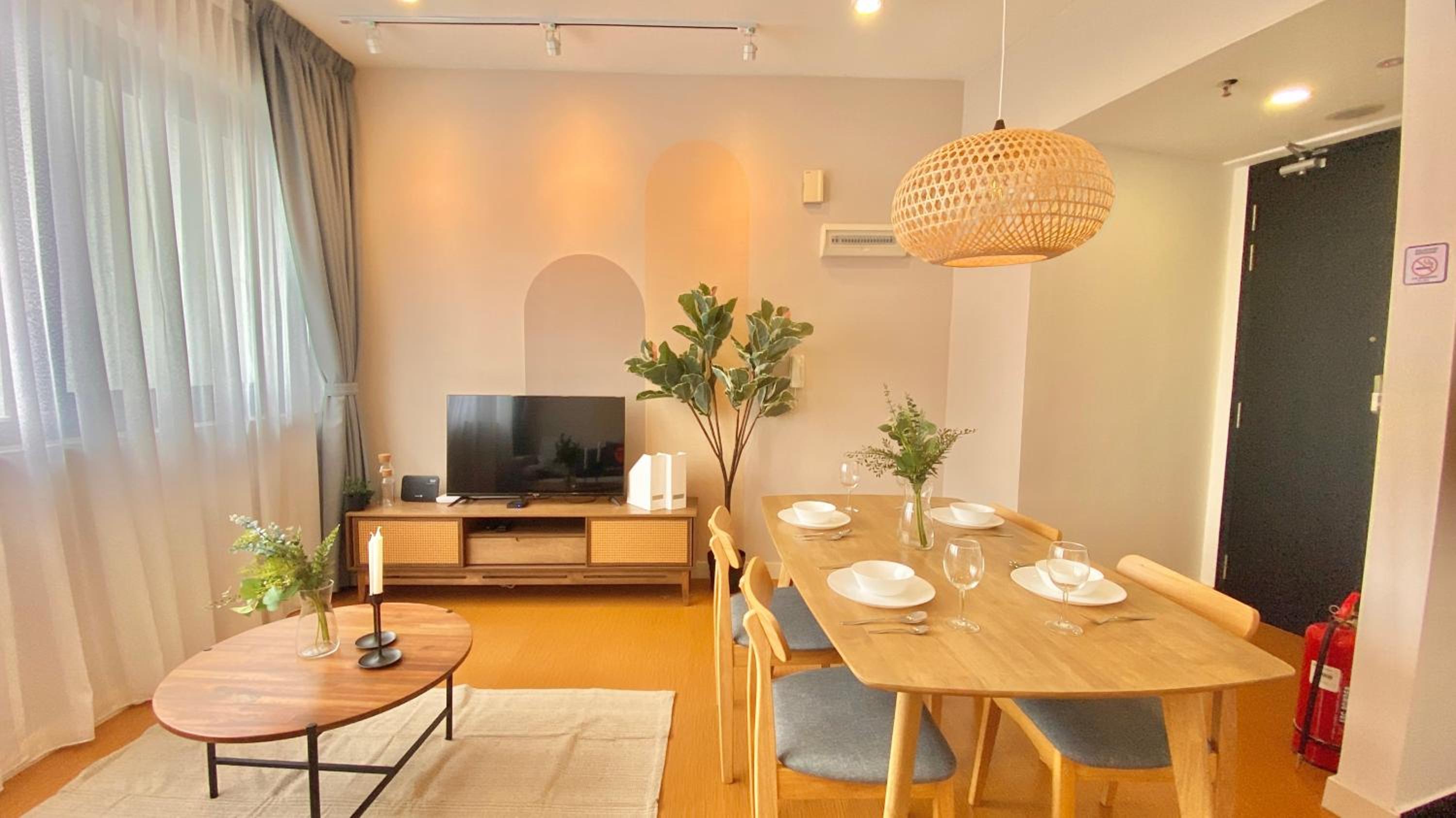One-Bedroom Apartment - Photo 25