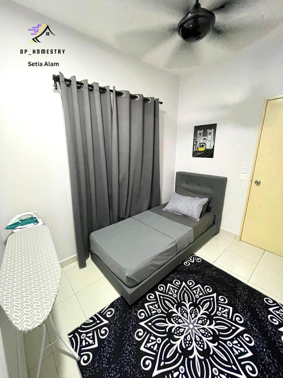 Three-Bedroom Apartment photo 3