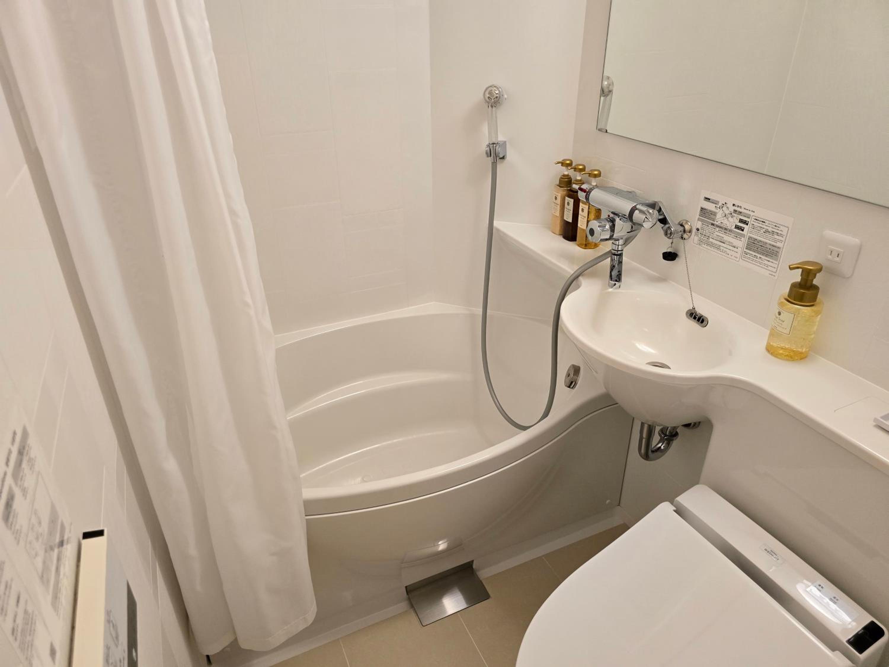 Double Room - Photo 5