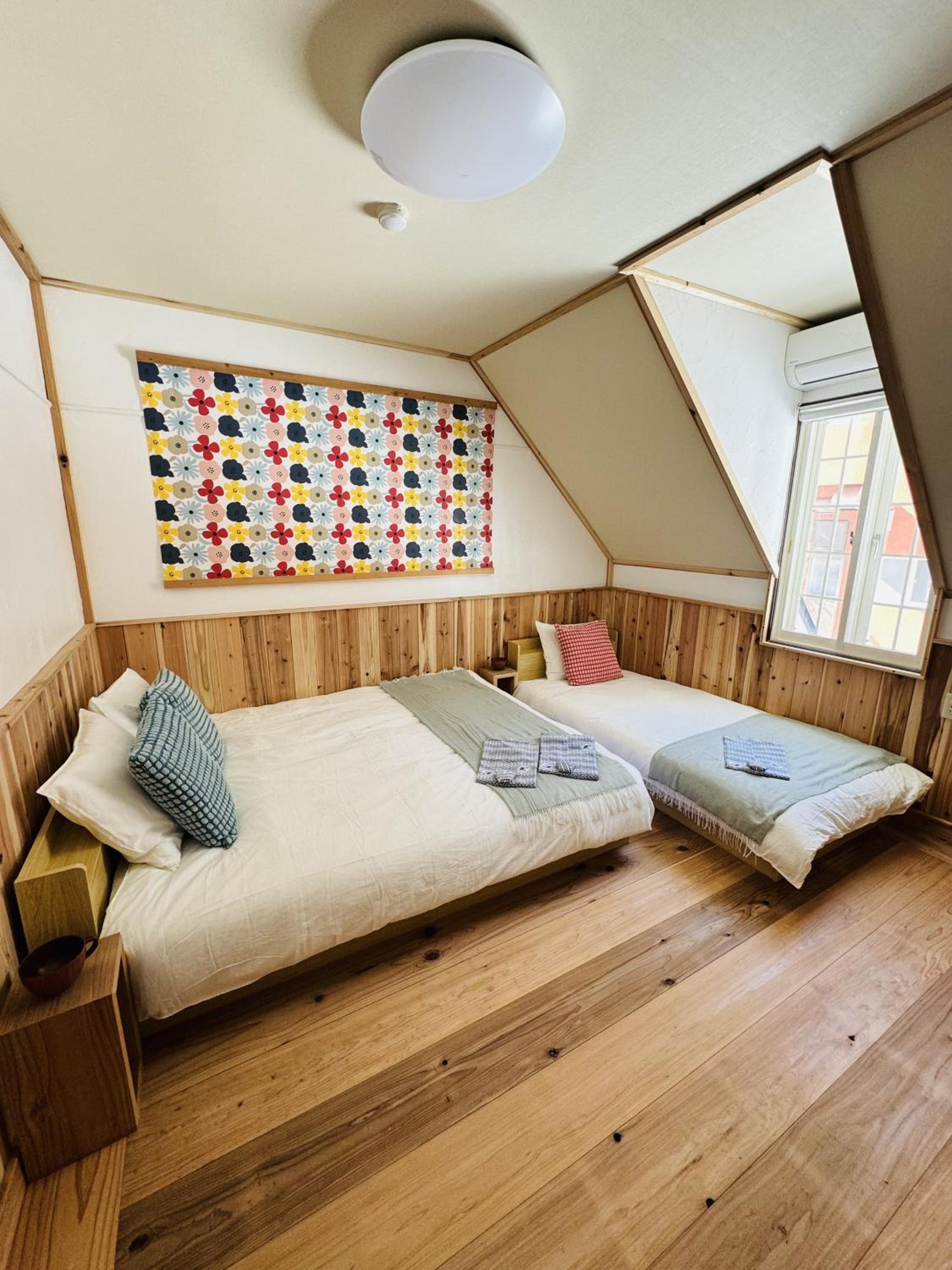 Queen Room