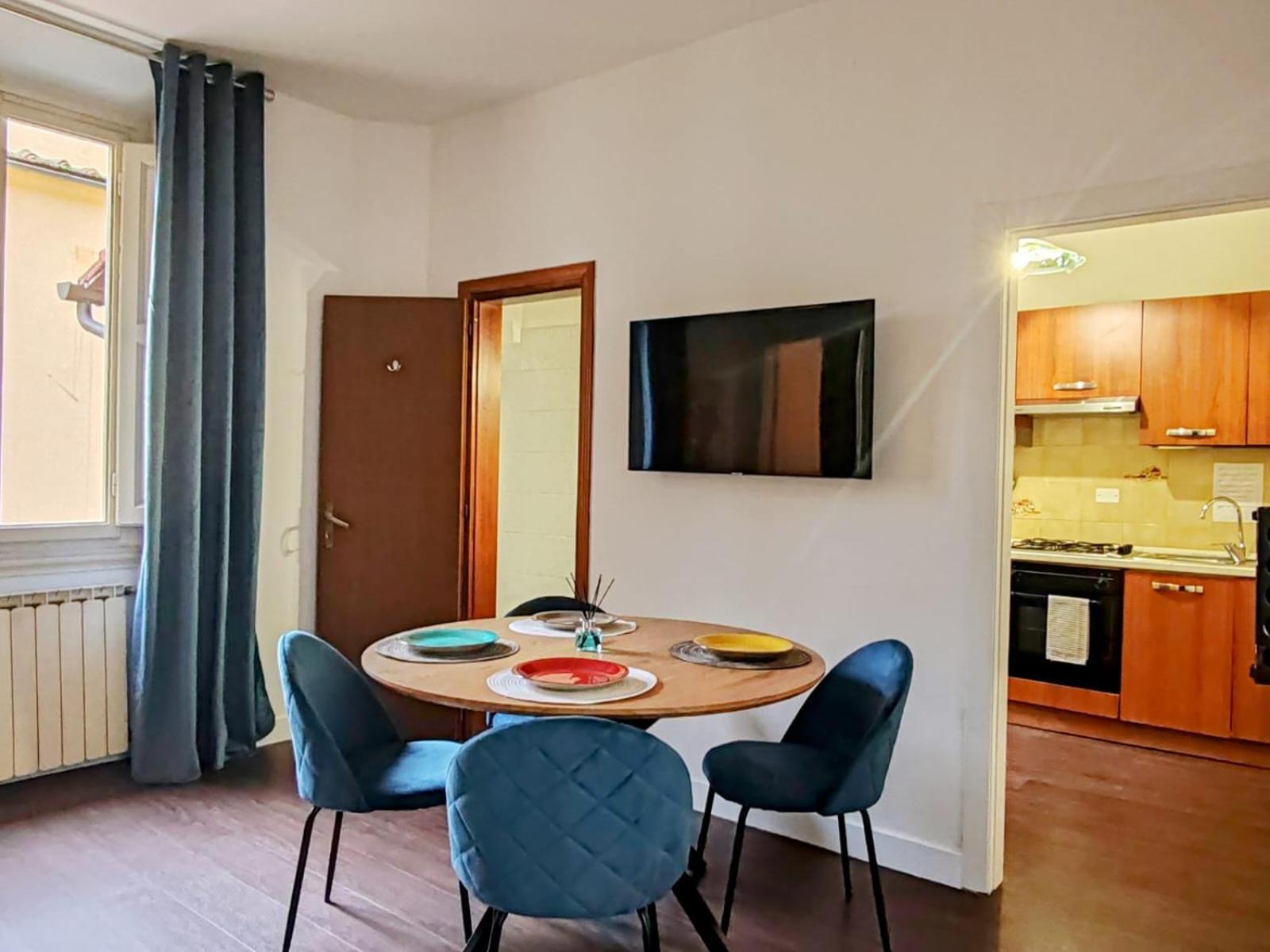 Apartment photo 2