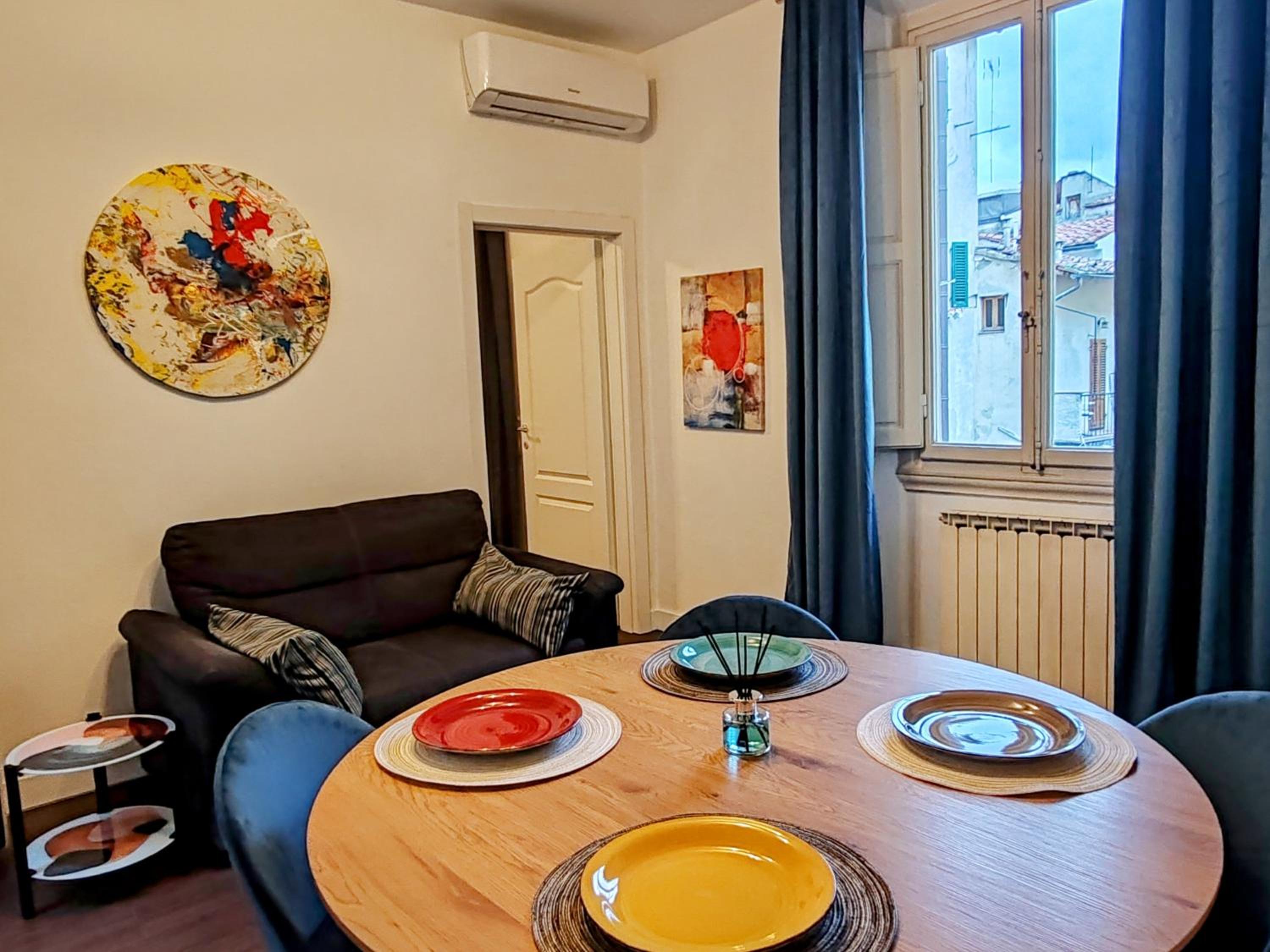 Apartment photo 1