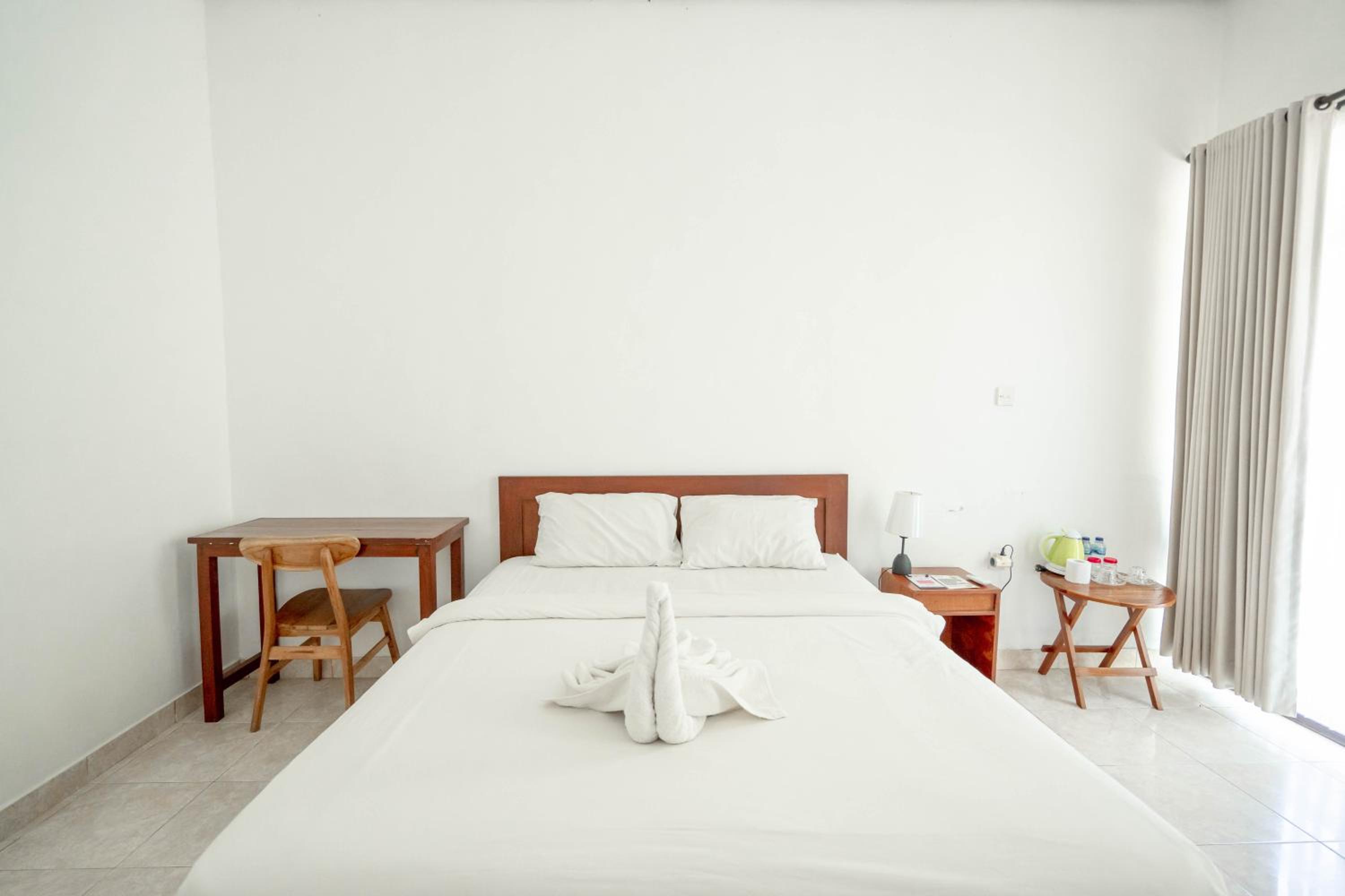 Standard Double Room - Photo 4