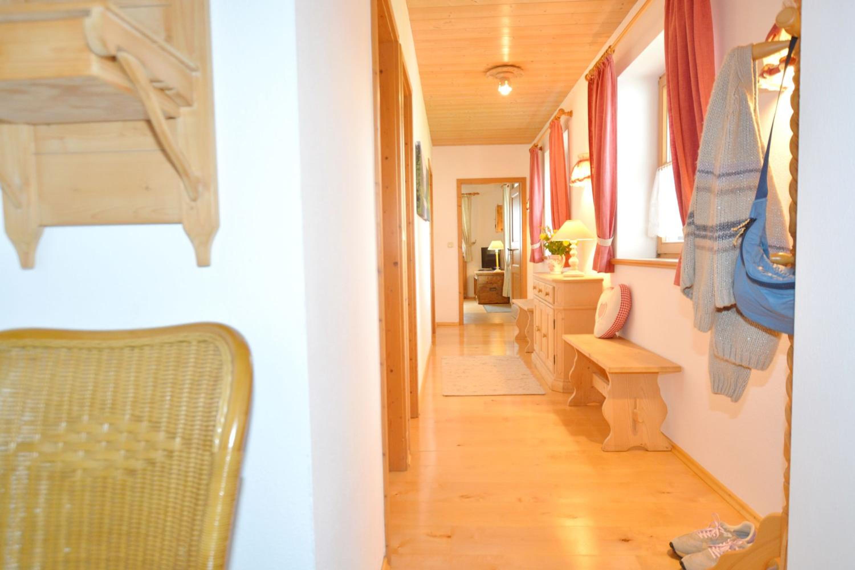 One-Bedroom Apartment with Terrace photo 3