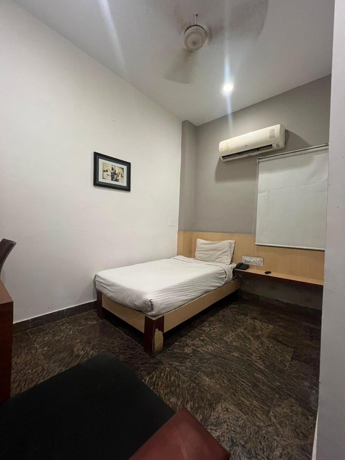 Business Single Room photo 2