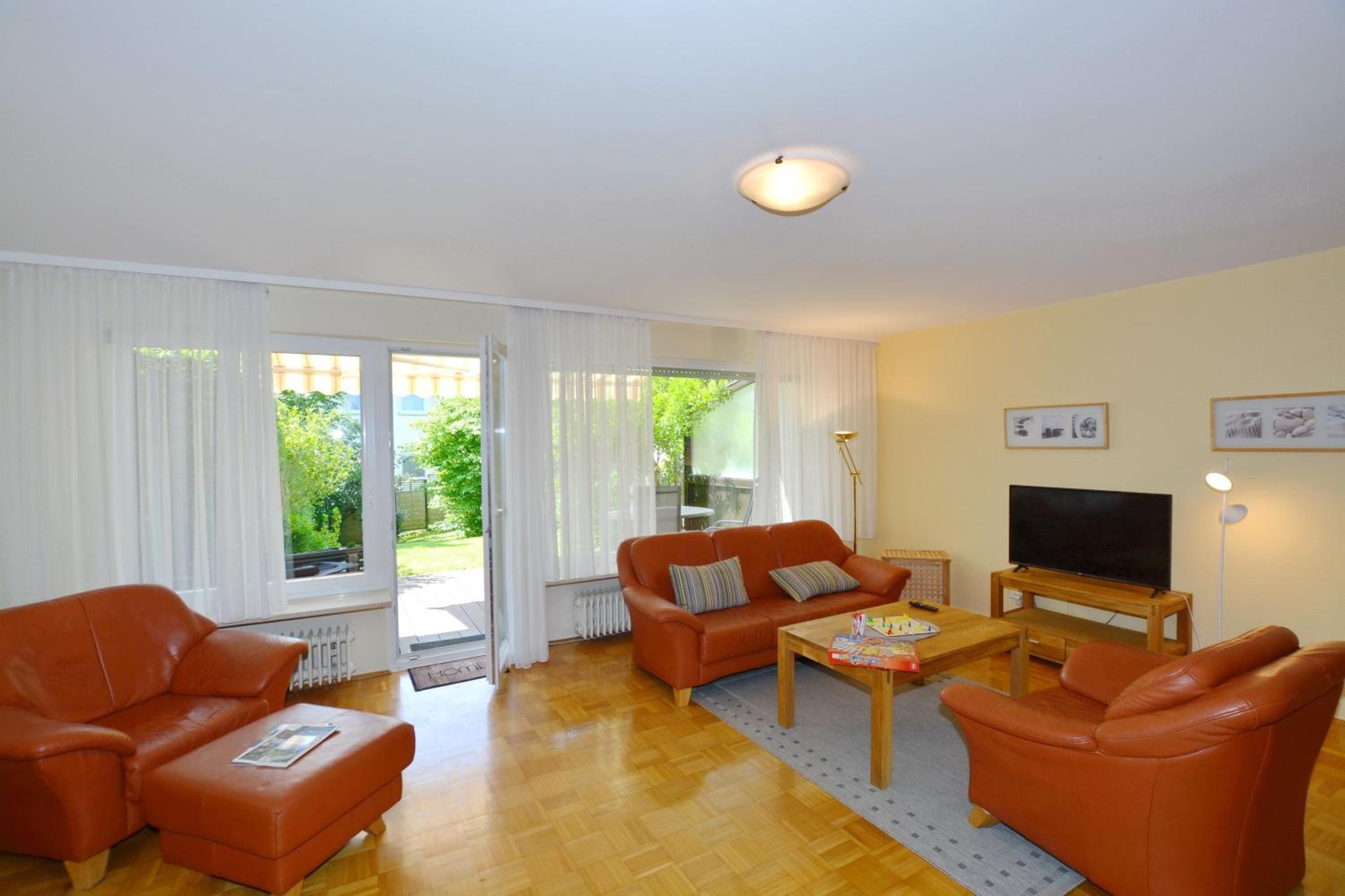 Three-Bedroom House photo 1