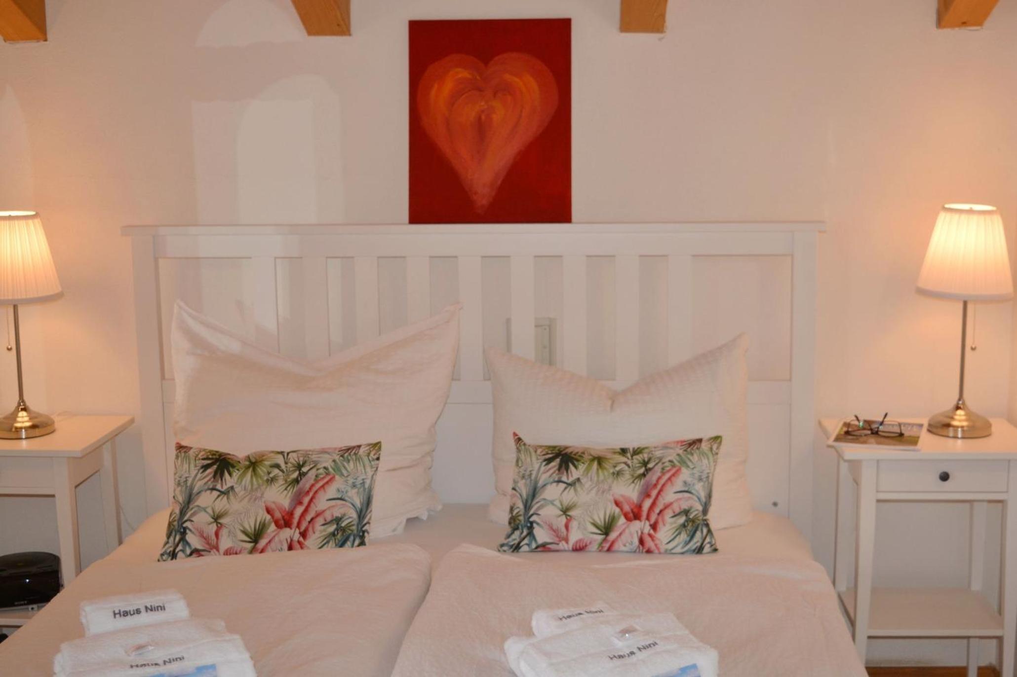 Three-Bedroom House photo 3