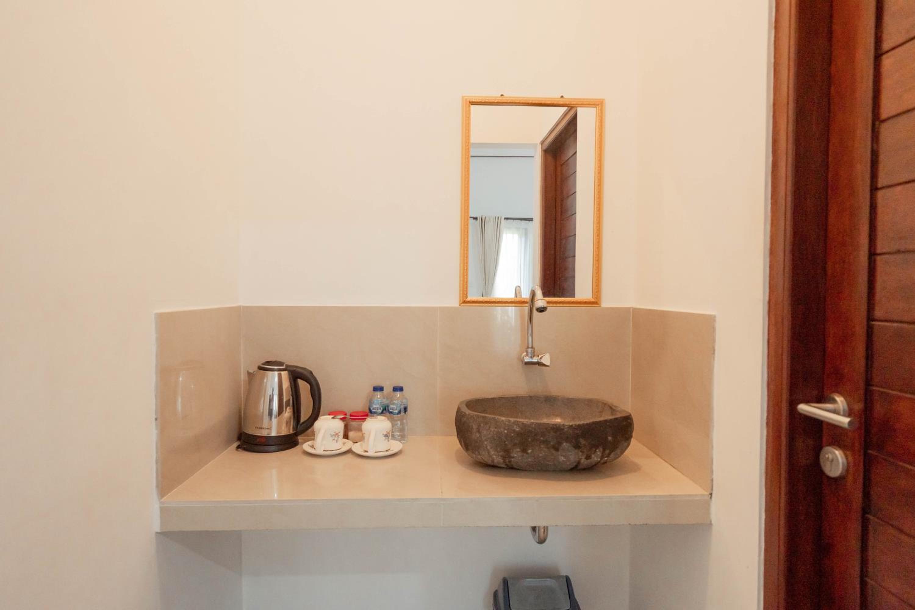 Superior Double Room - Photo 10