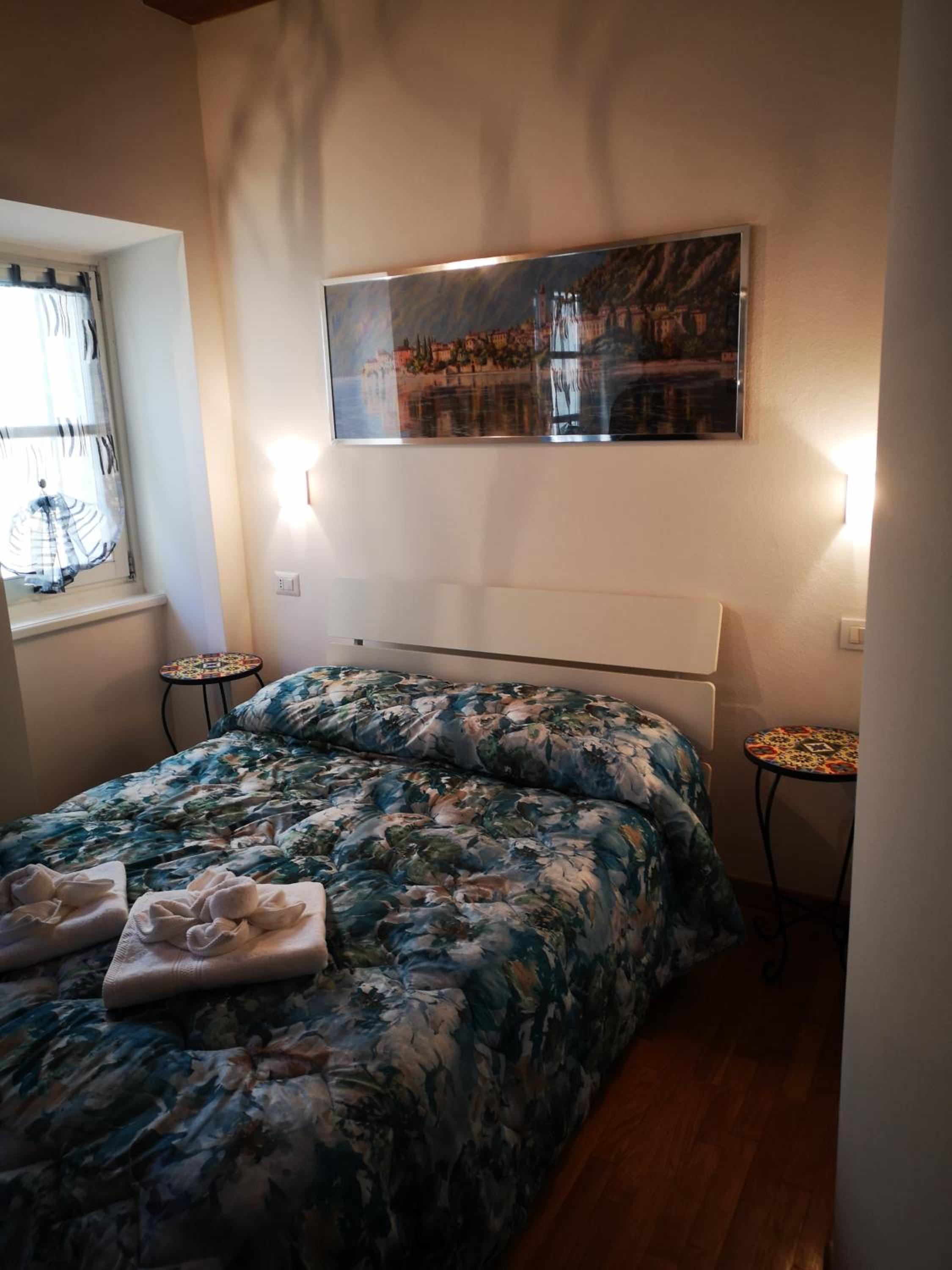 Deluxe Double Room with Shower photo 1