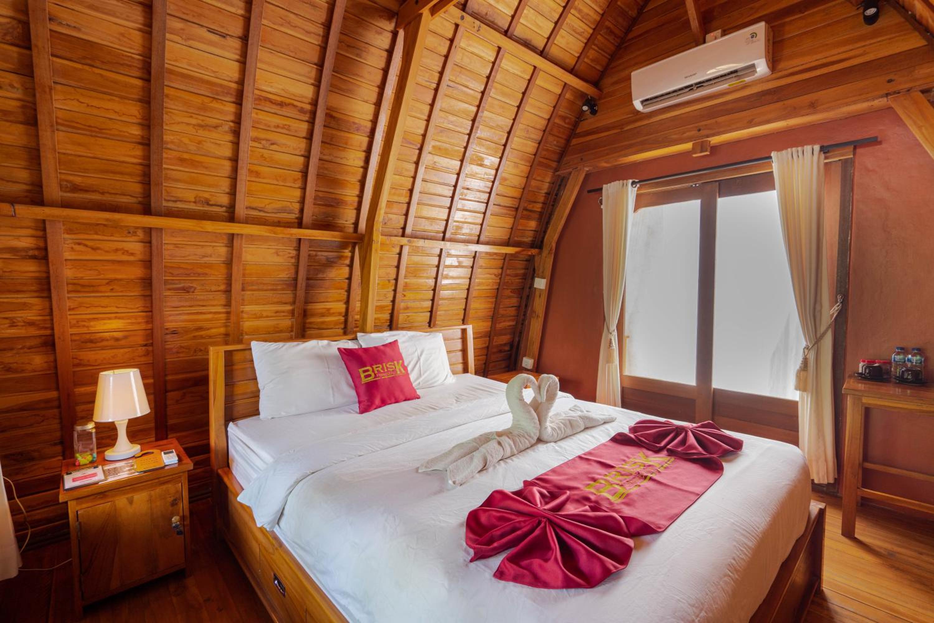 Deluxe Room - Photo 1