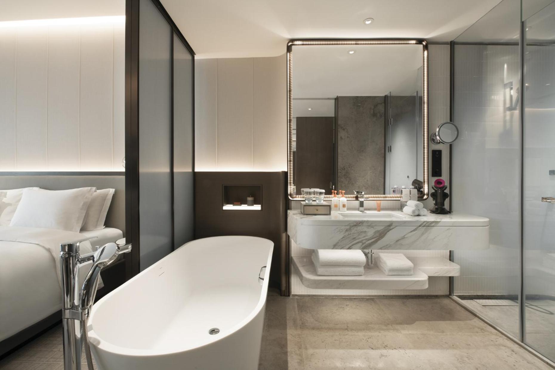 Premium Room - Photo 4
