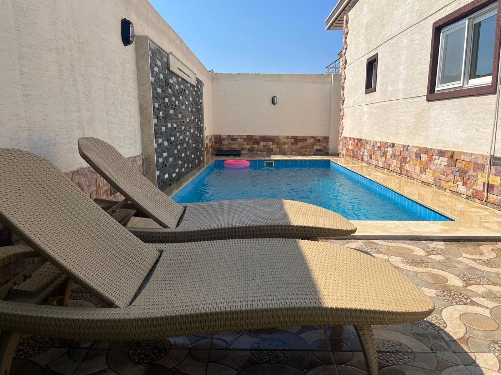 Three-Bedroom Villa photo 1