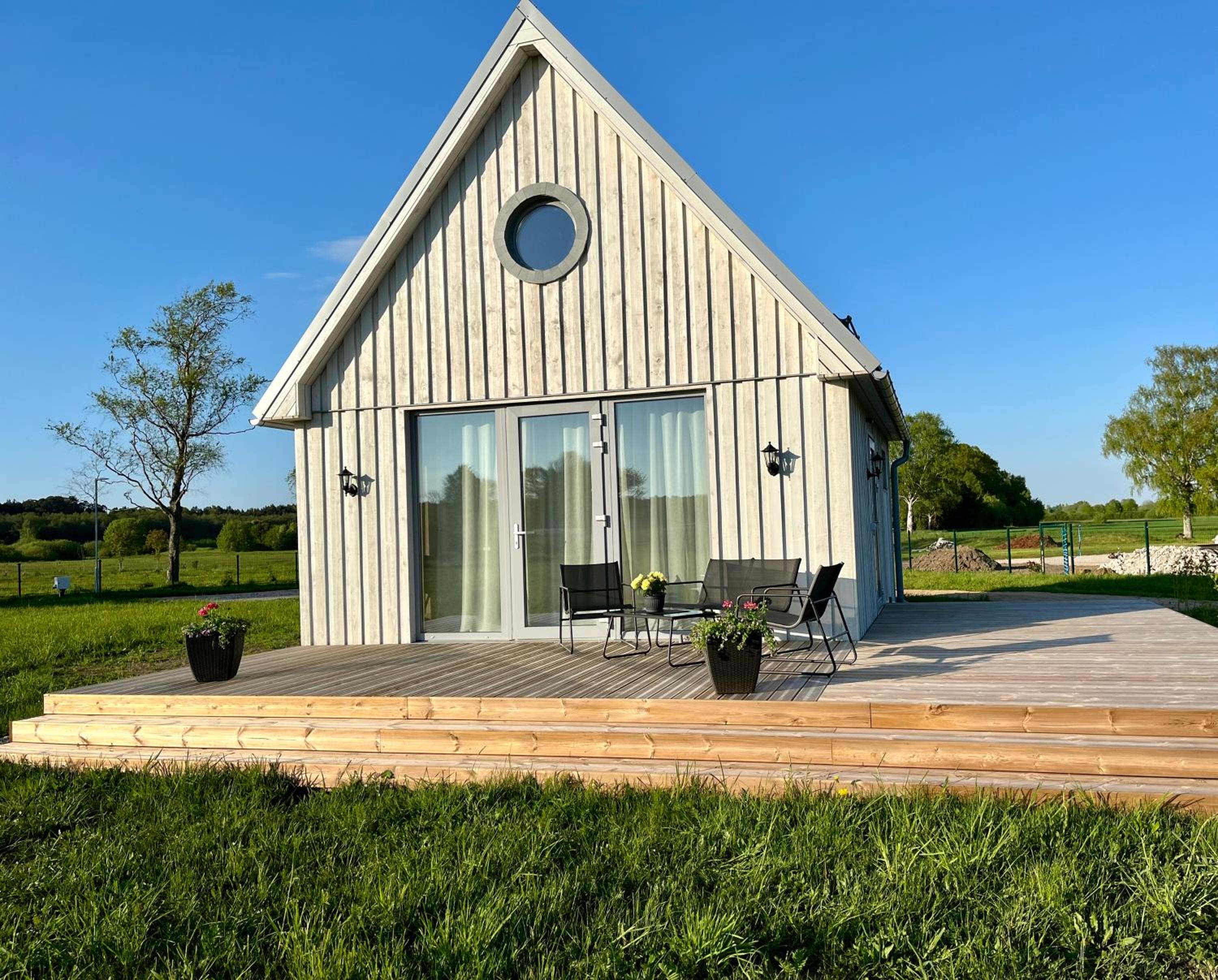 Two-Bedroom House photo 2