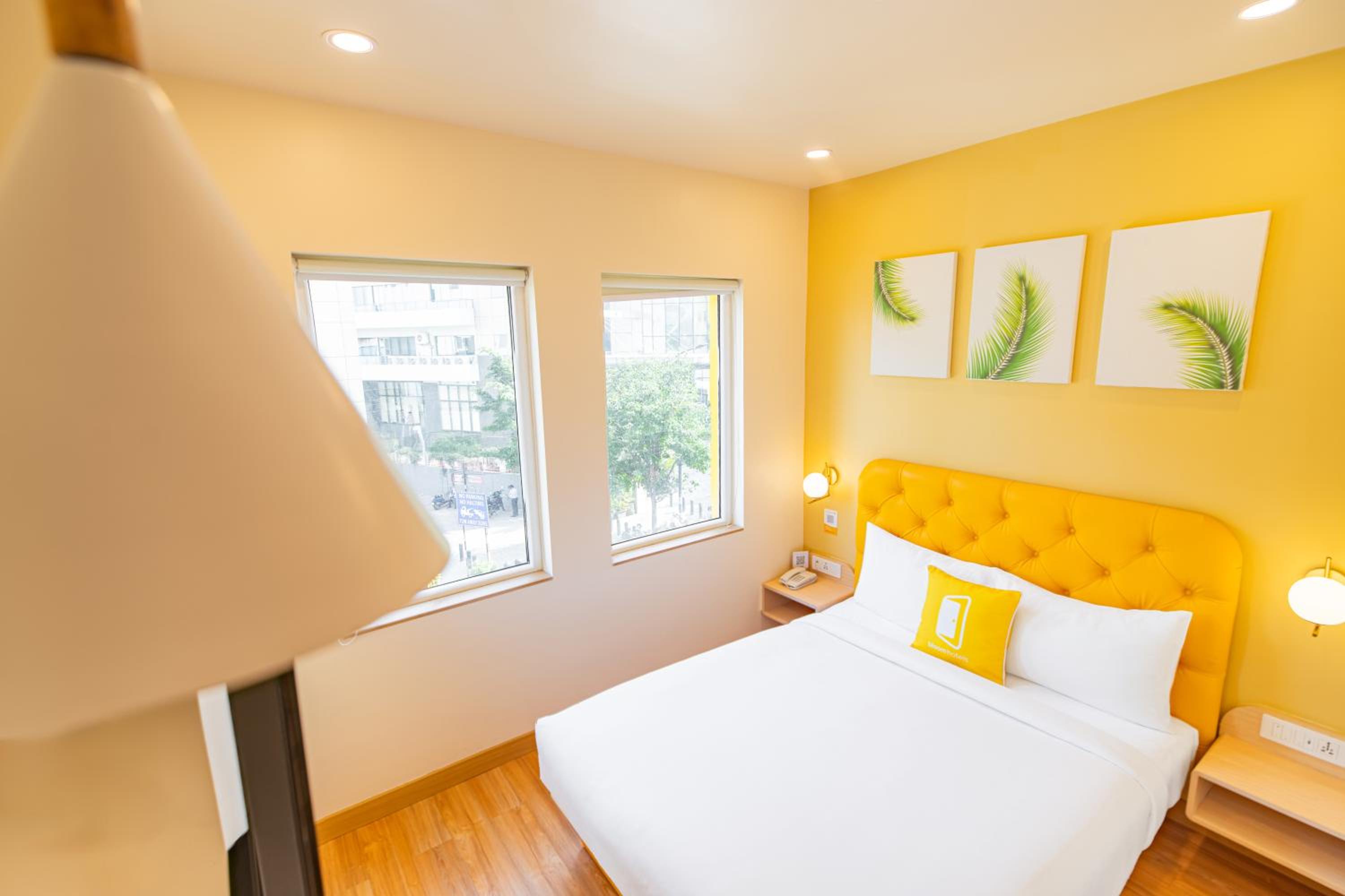 Deluxe Queen Room - Photo 6