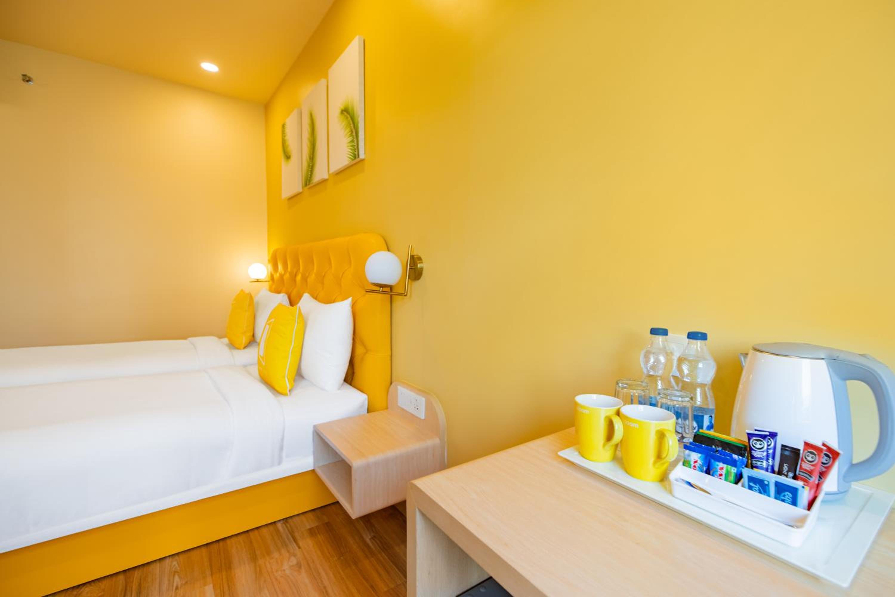 Executive Twin Room - Photo 6