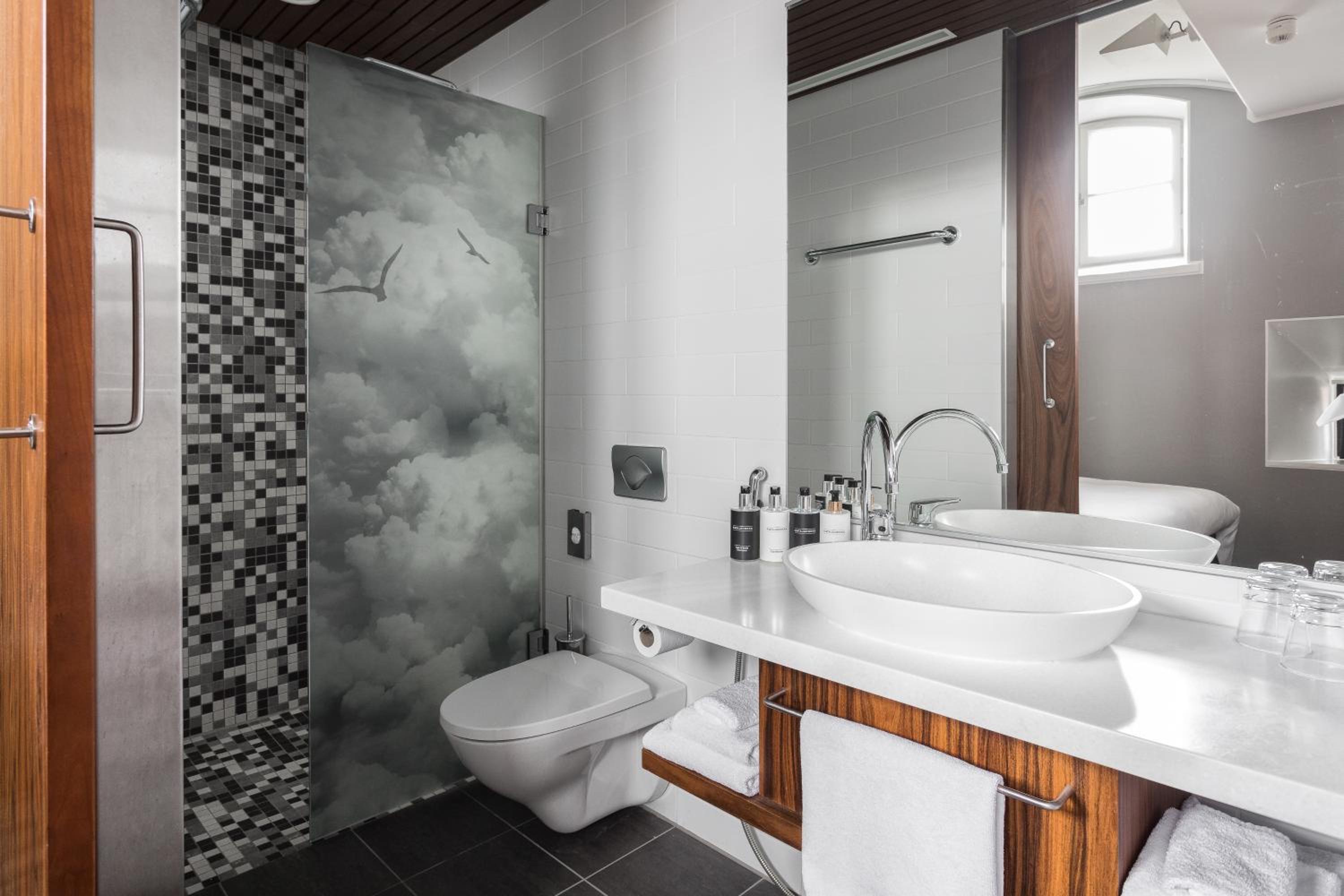 Standard Double Room - Photo 6