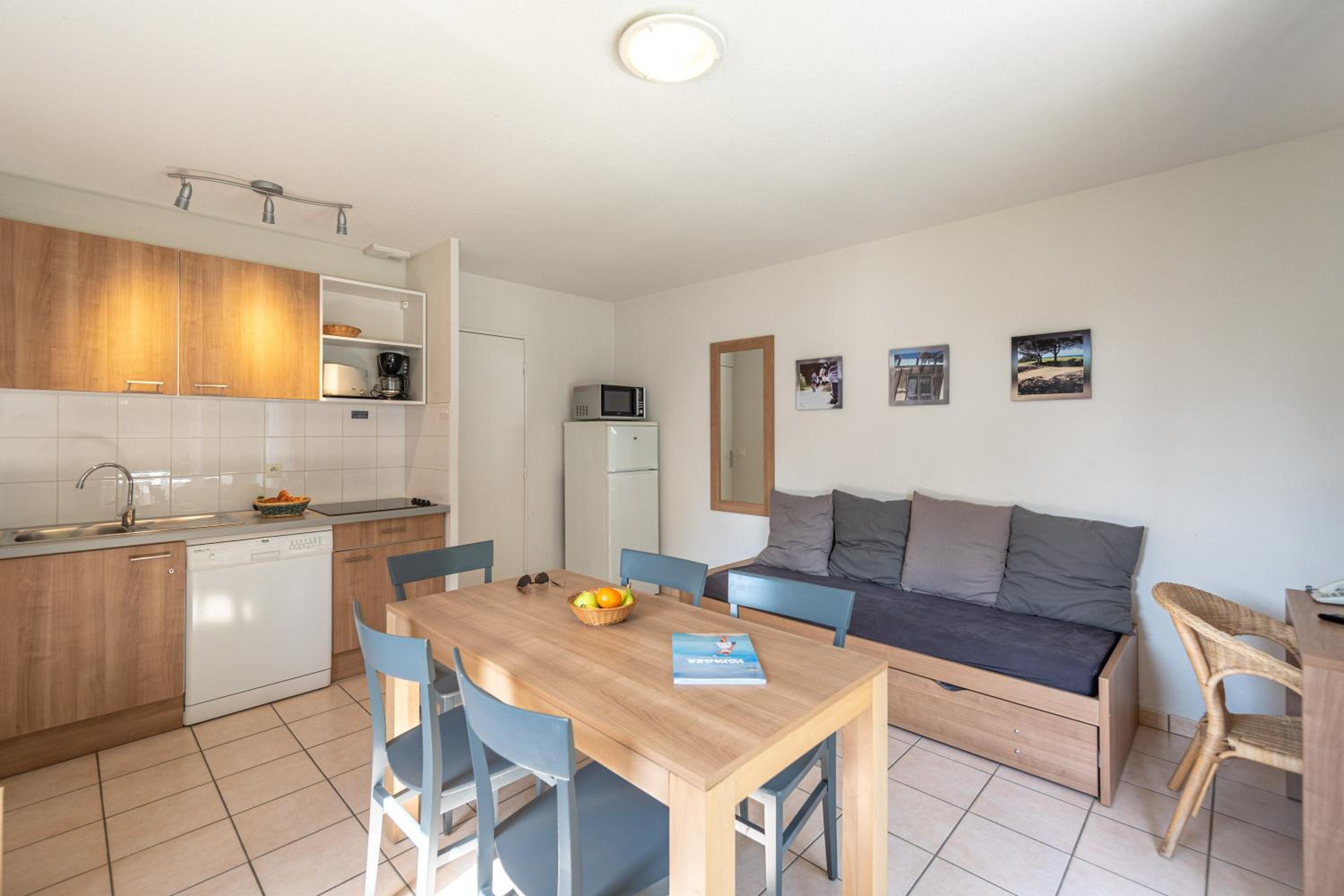 Privilege Cottage (5 Adults) - Photo 4