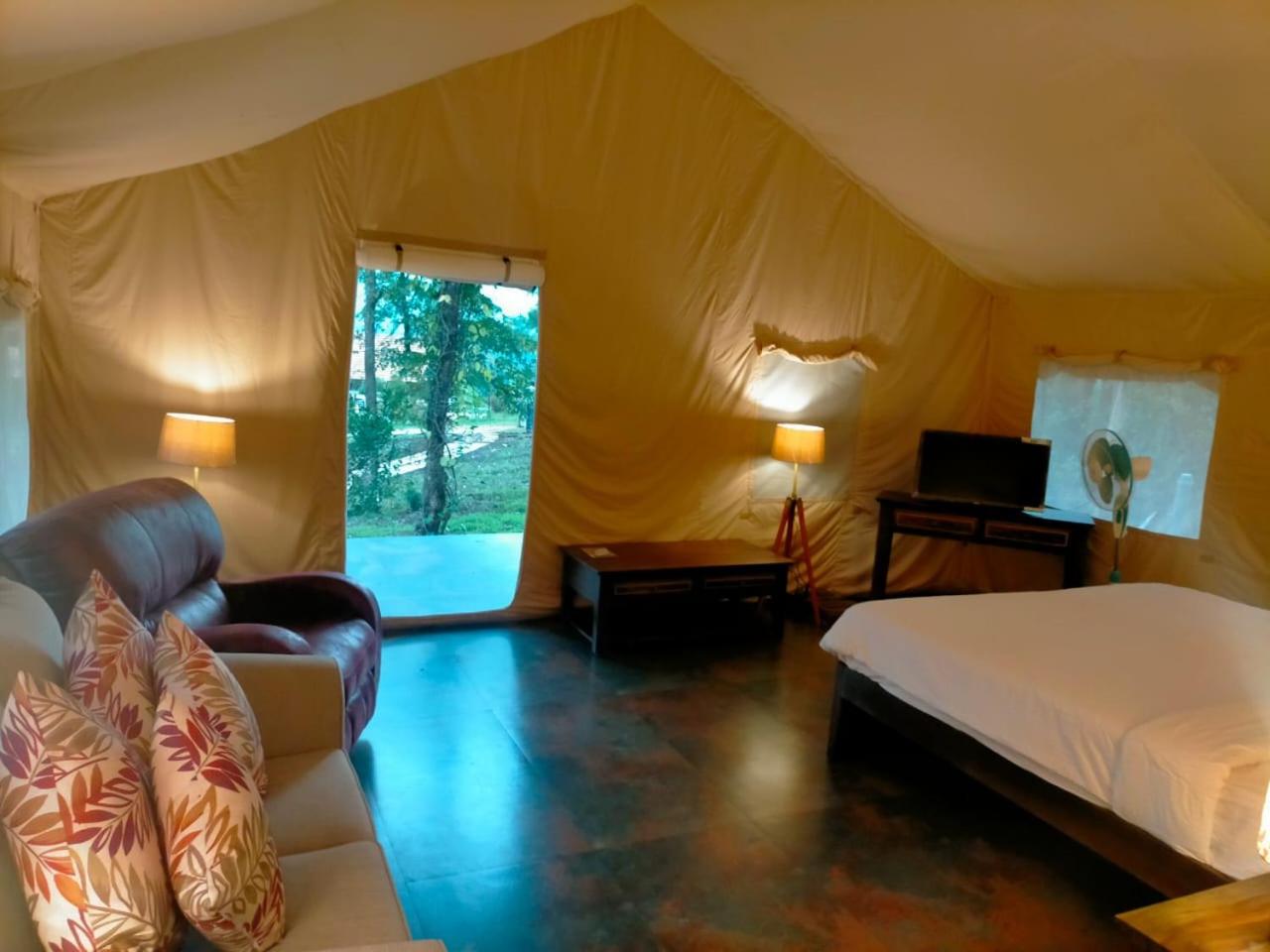 Tent - Photo 7