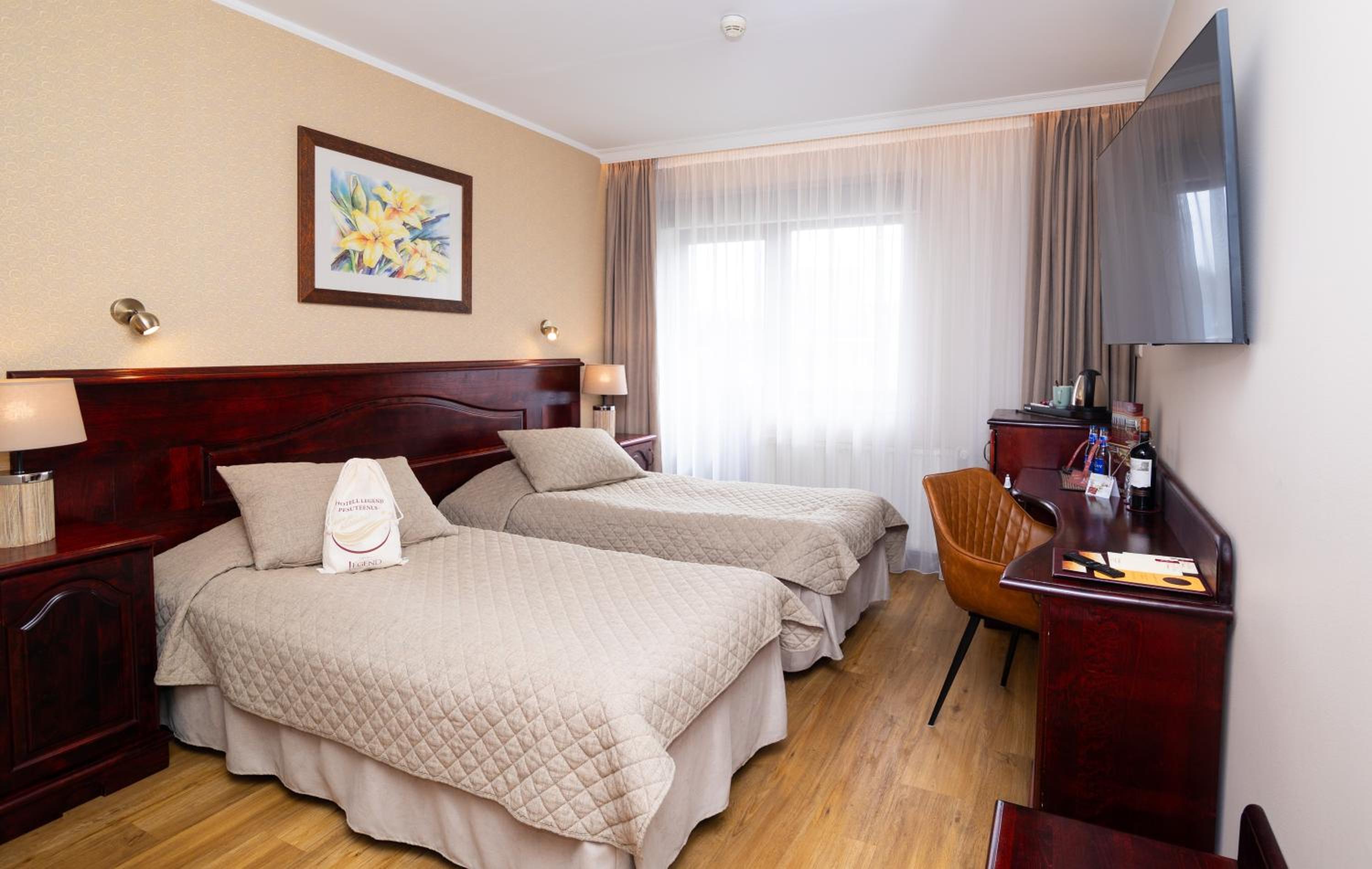 Twin Room - Photo 8