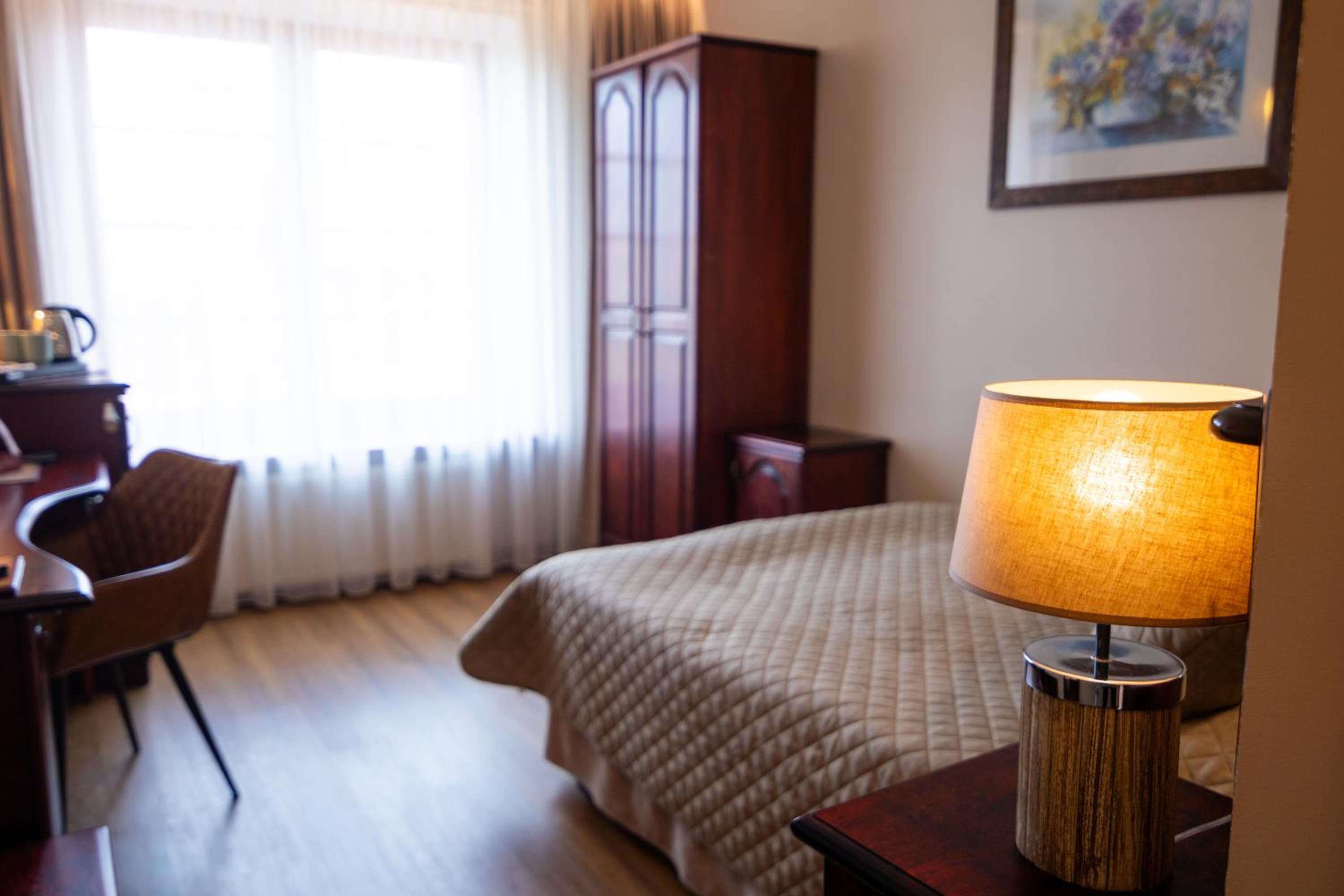 Double Room - Photo 3