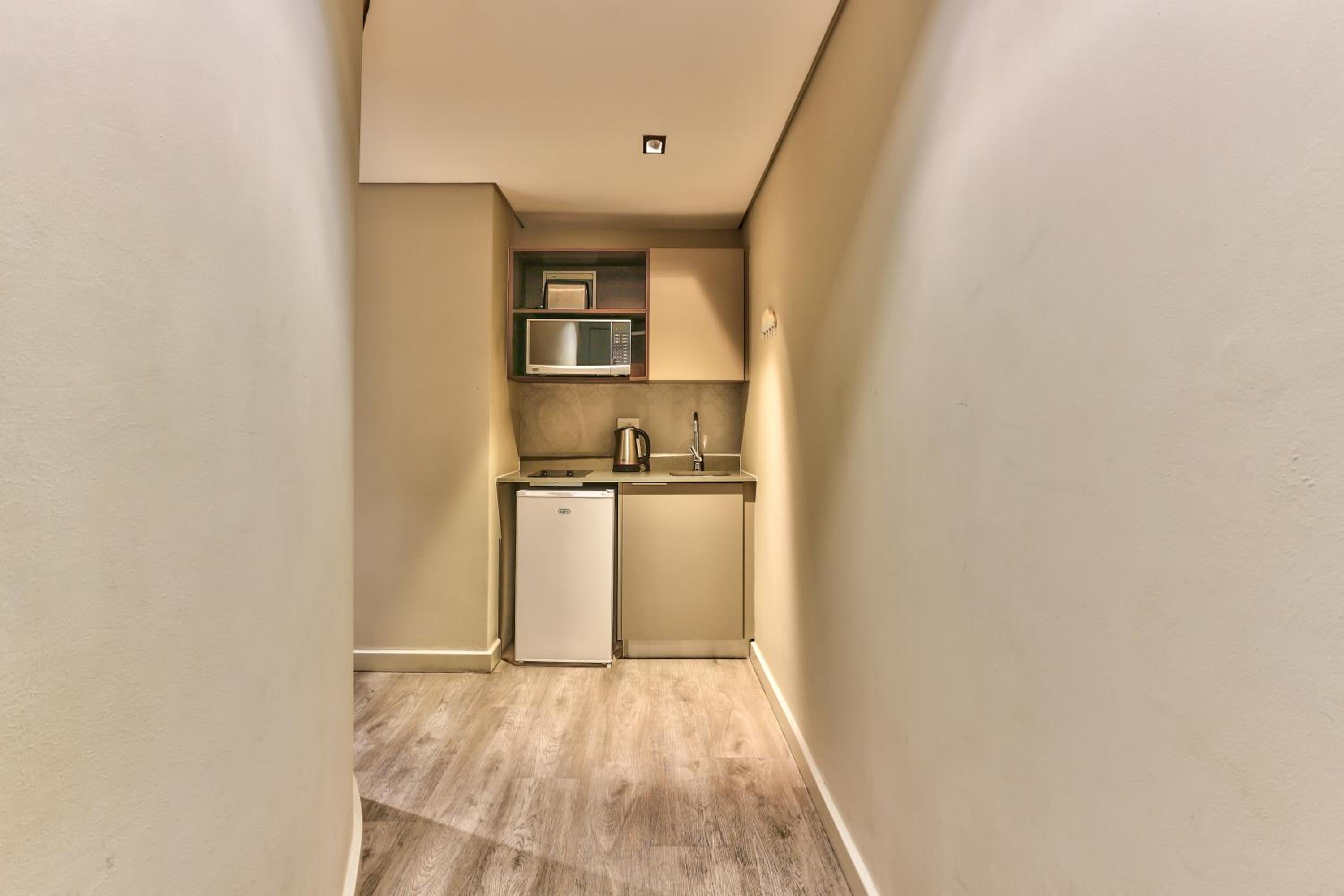 Superior Studio Apartment - Photo 12
