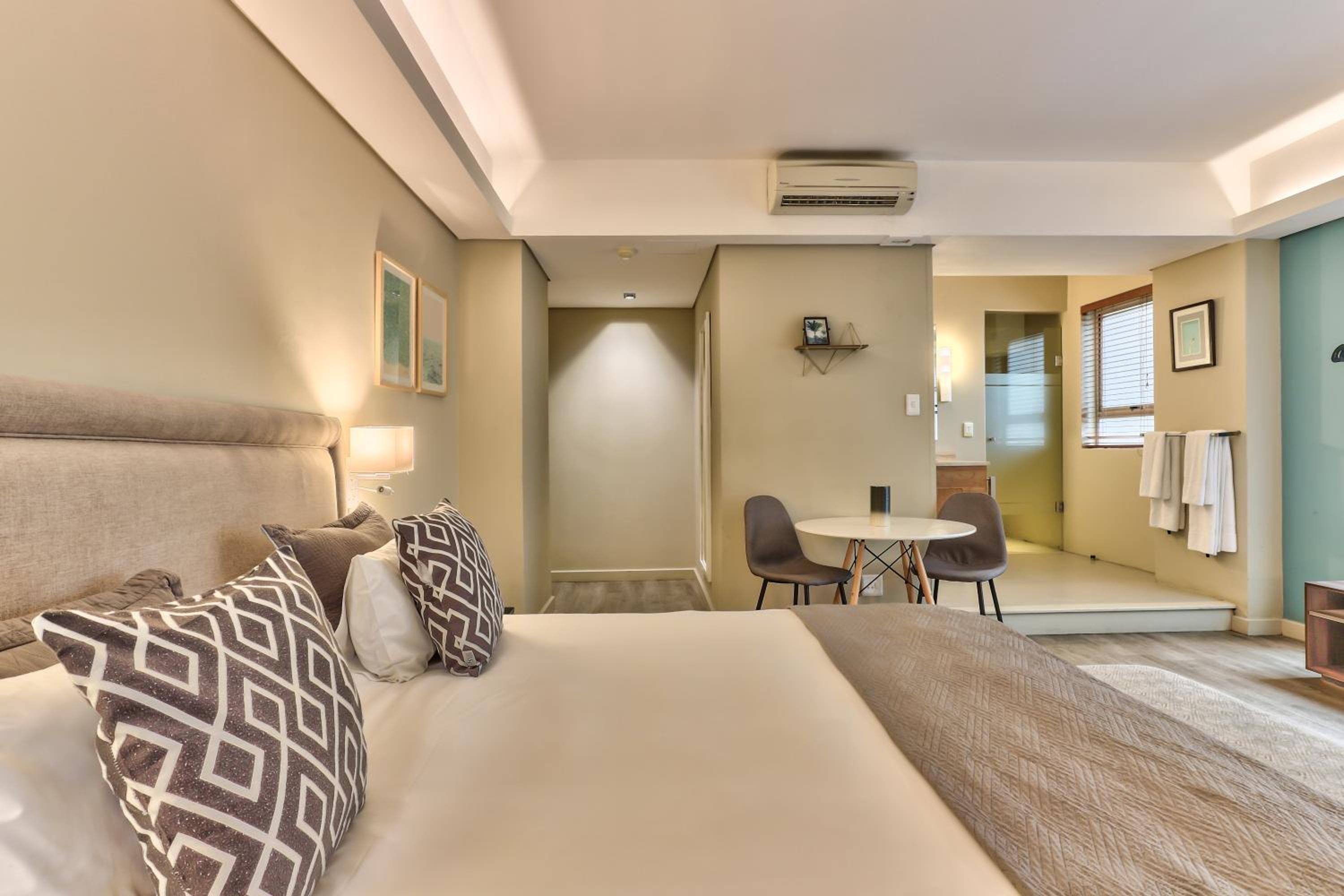 Superior Studio Apartment - Photo 23