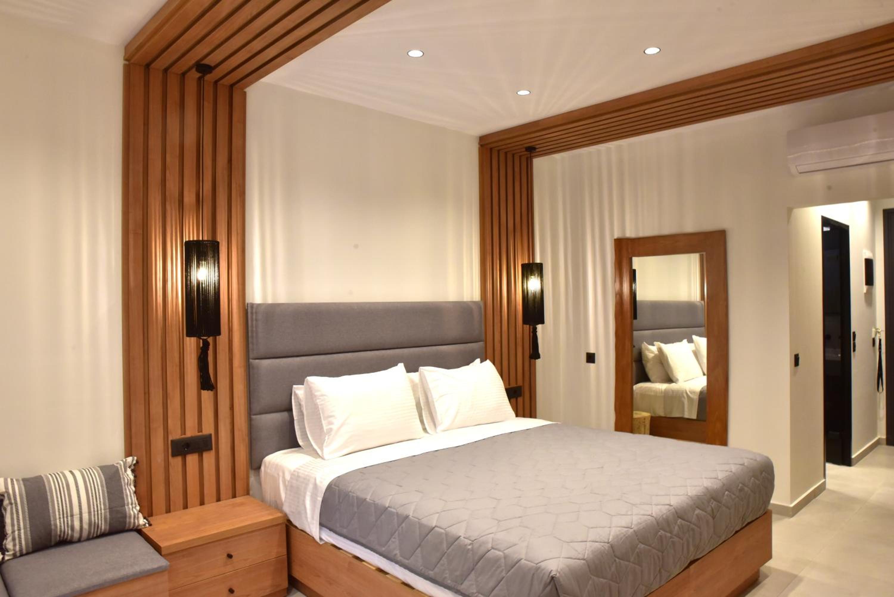 Deluxe Double Room with Sea View photo 3