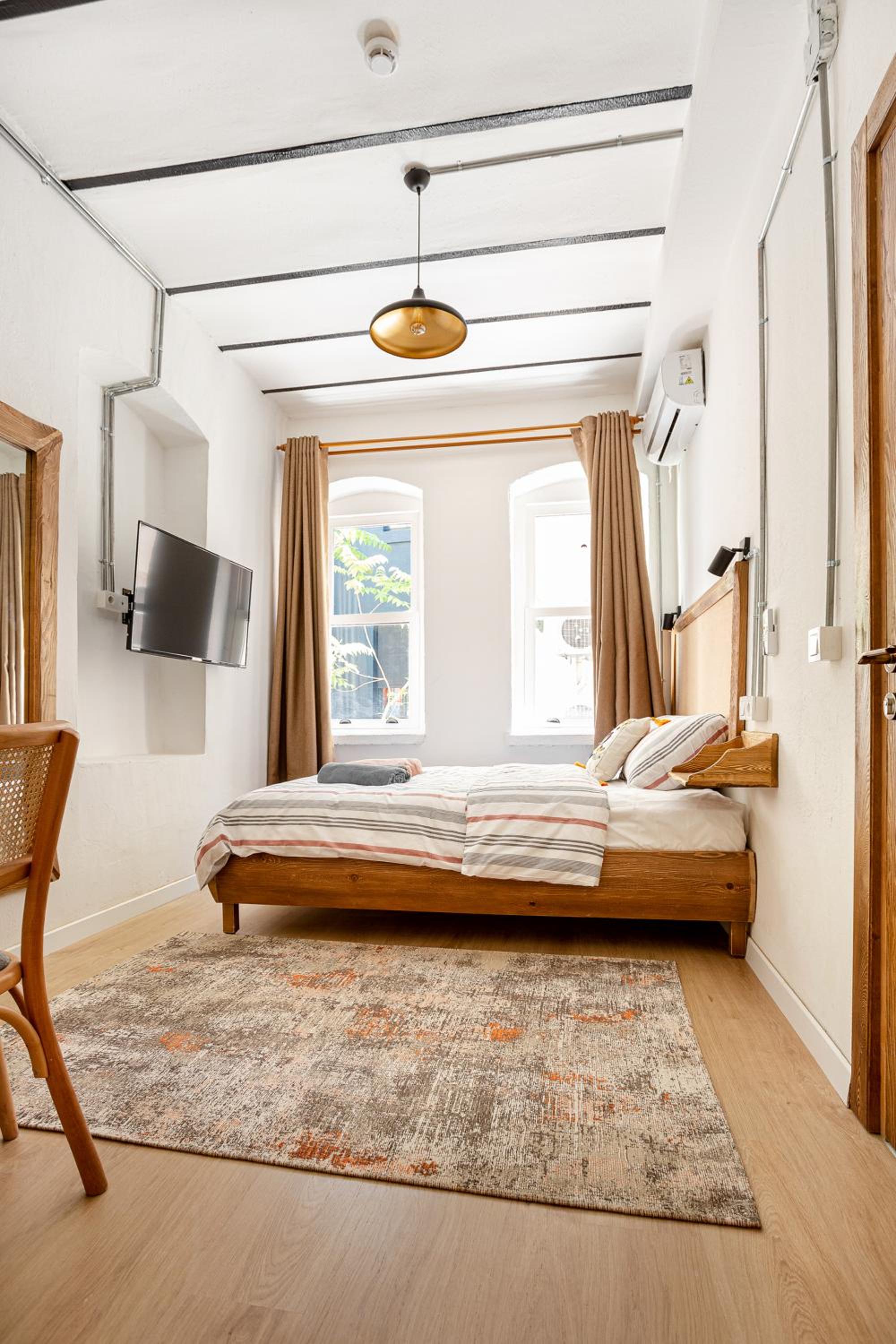 Economy Double Room photo 2