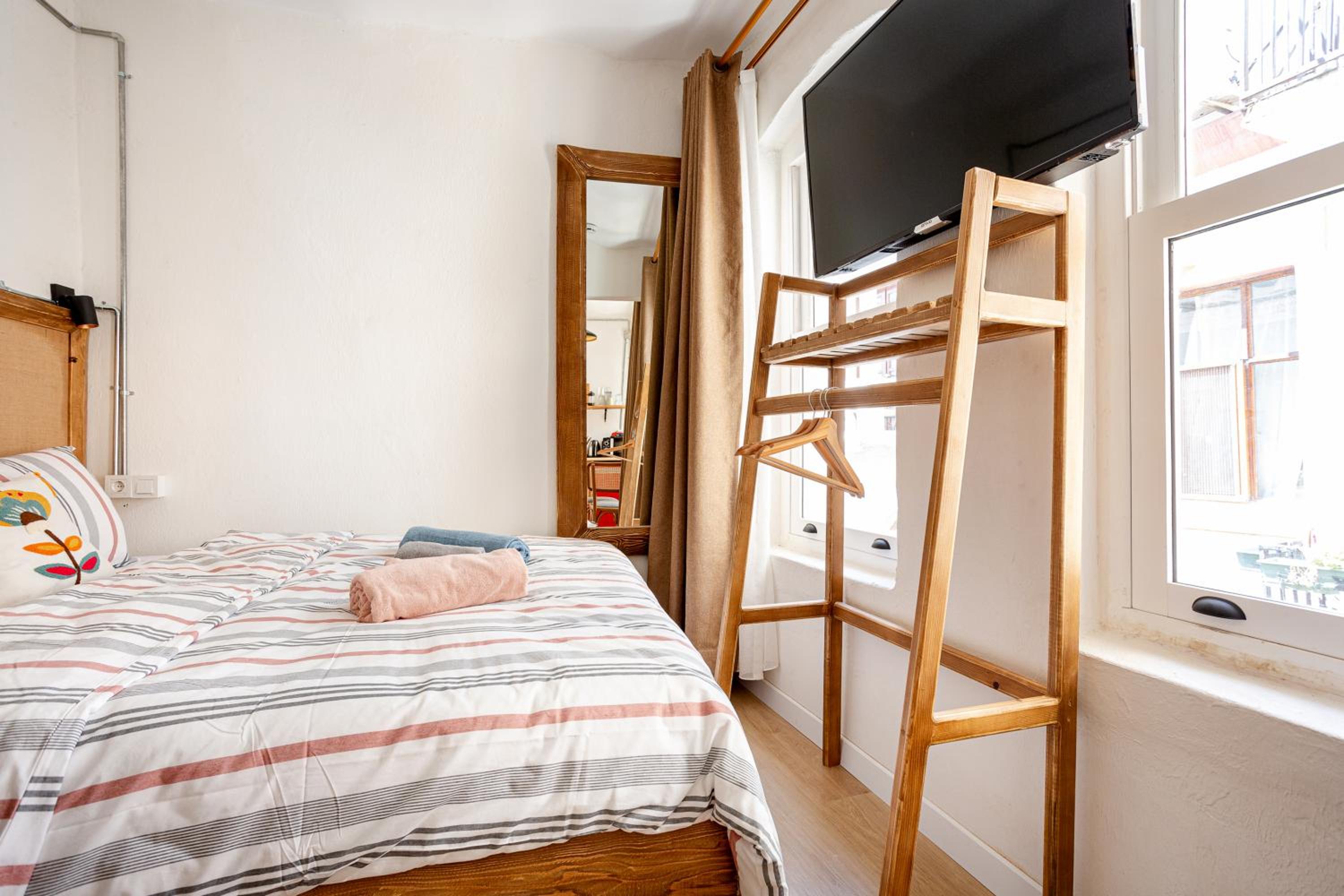 Economy Double Room photo 3