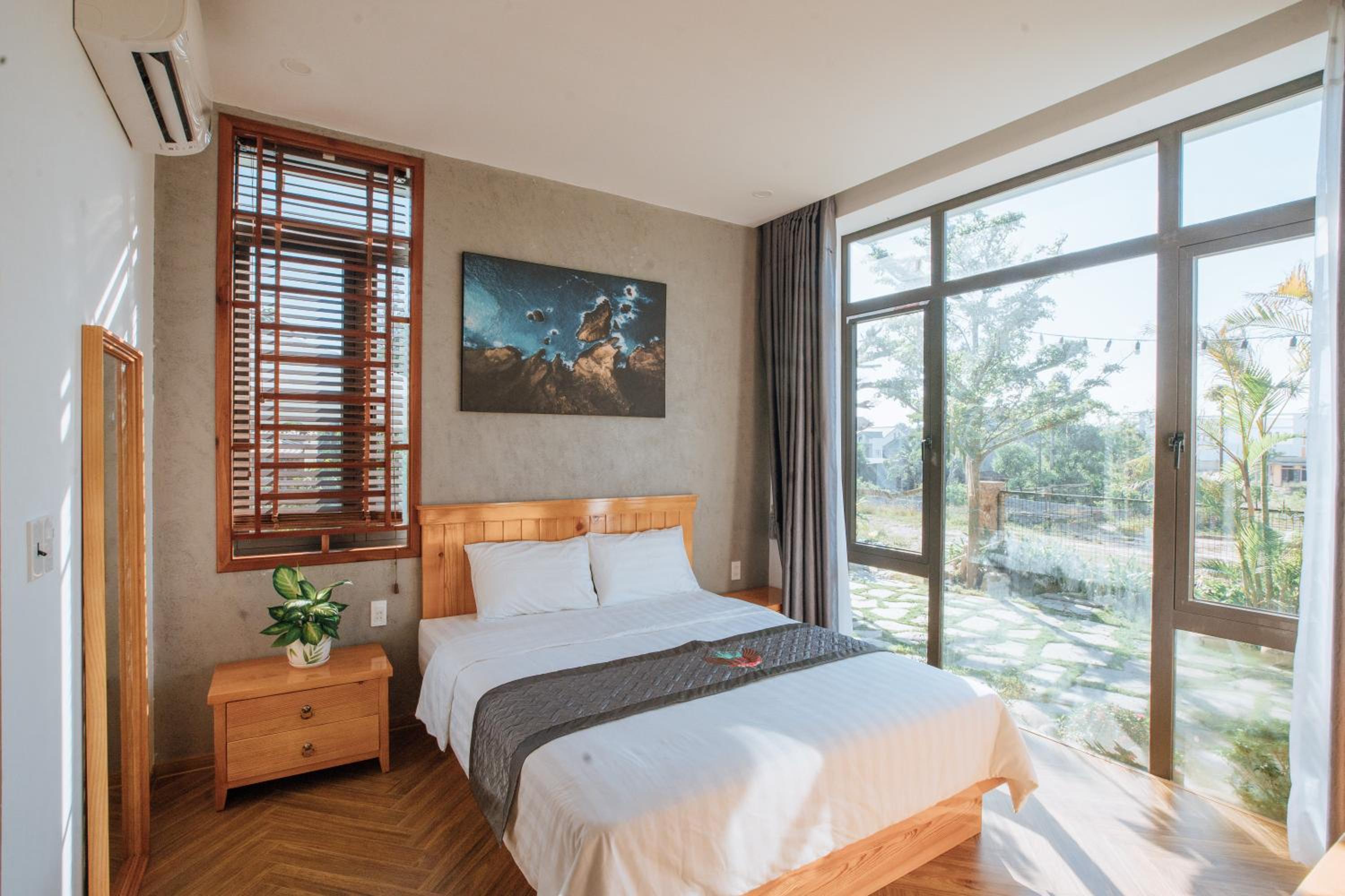 Villa photo 1