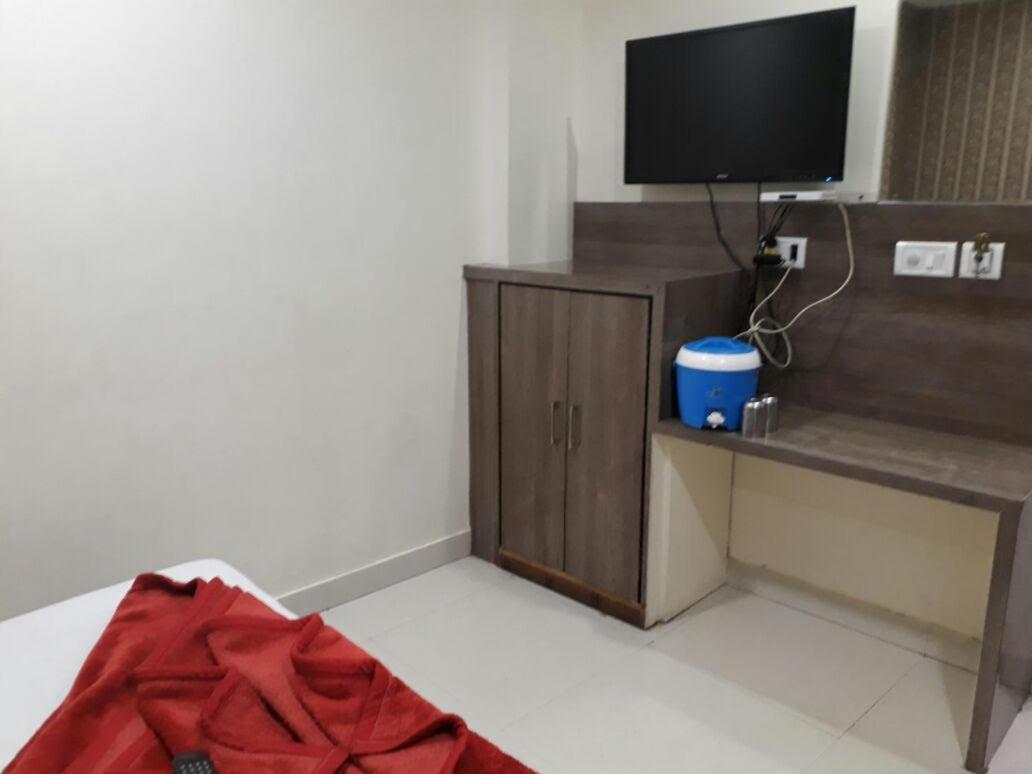 Deluxe Double Room photo 2