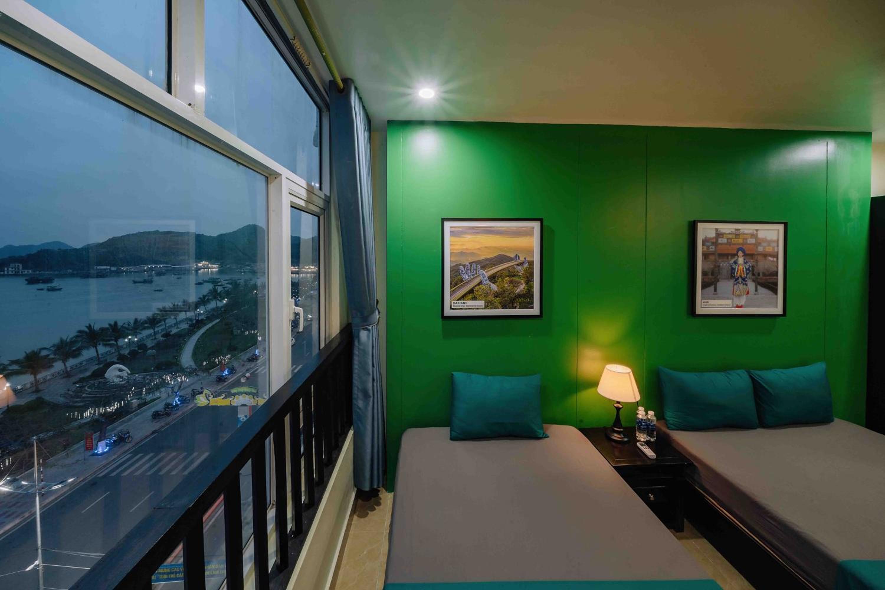 Triple Room with Sea View photo 2