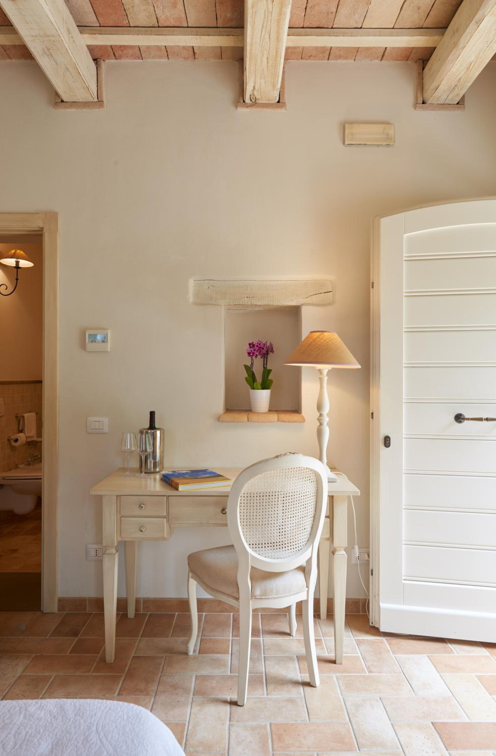 Double Room with Garden View photo 3