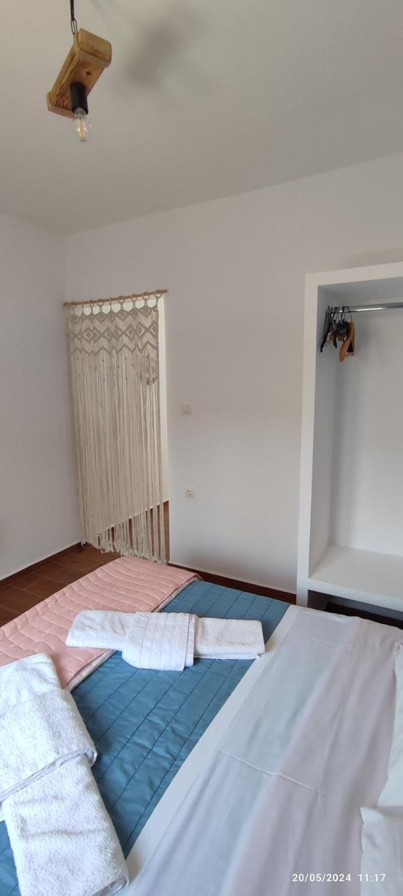 One-Bedroom House photo 3