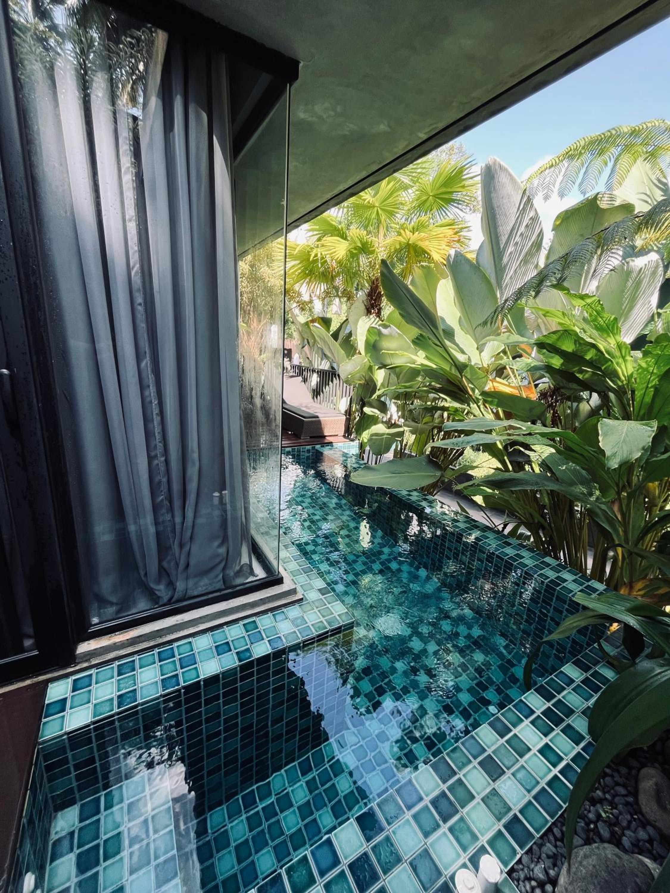 One-Bedroom Villa with Plunge Pool - Photo 2