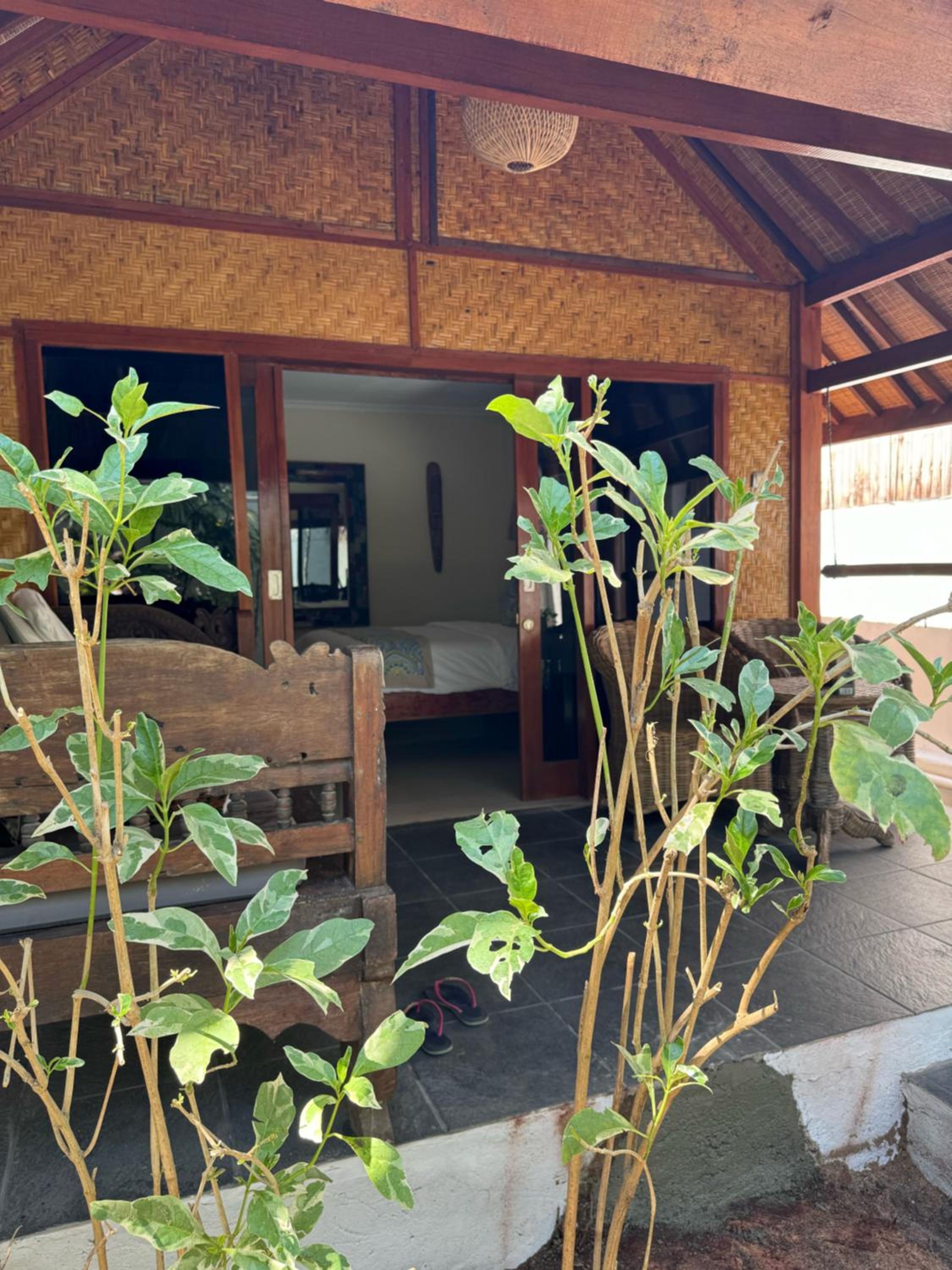 Family Bungalow - Photo 2